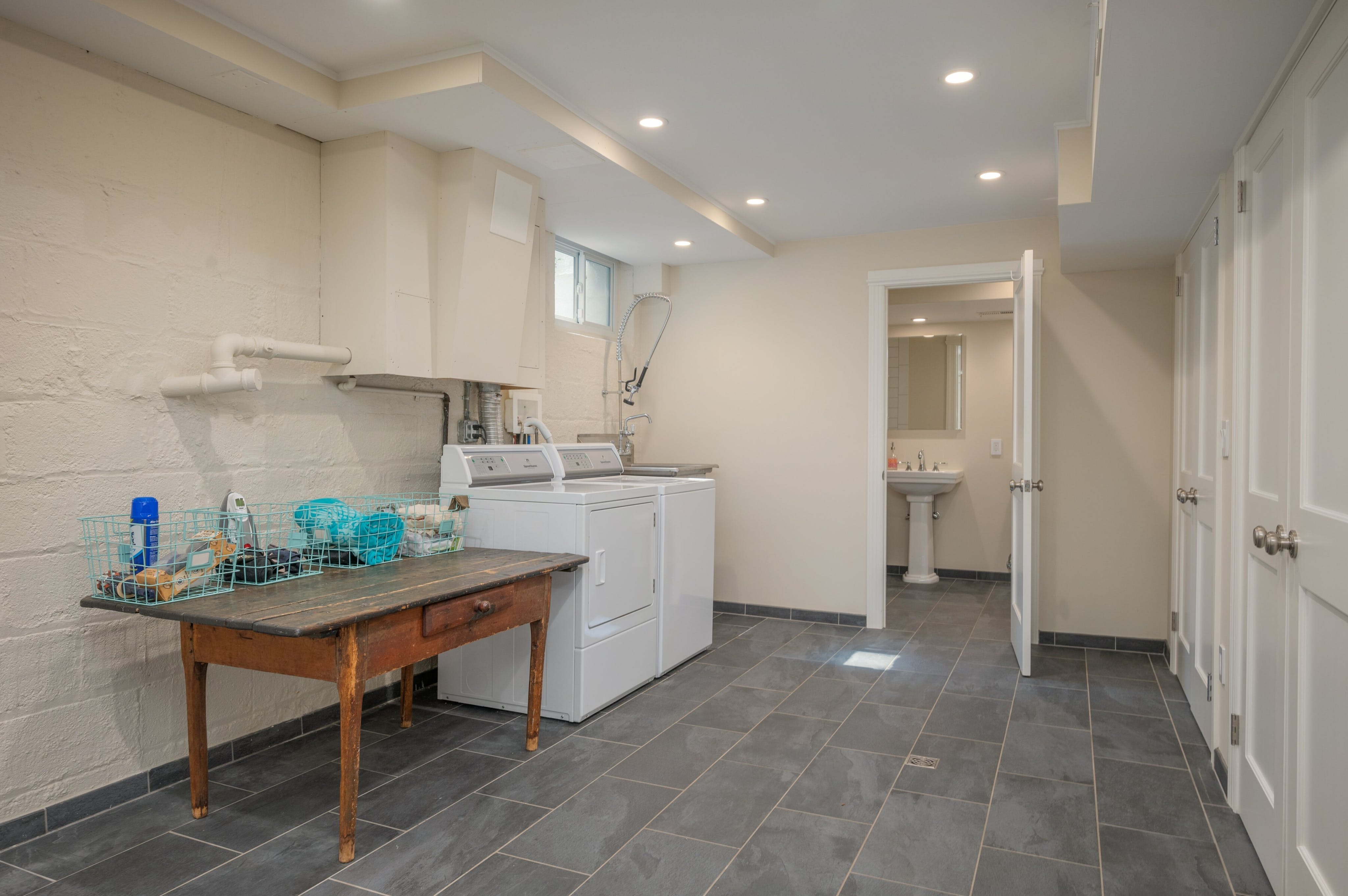 14 Edgewood Drive 