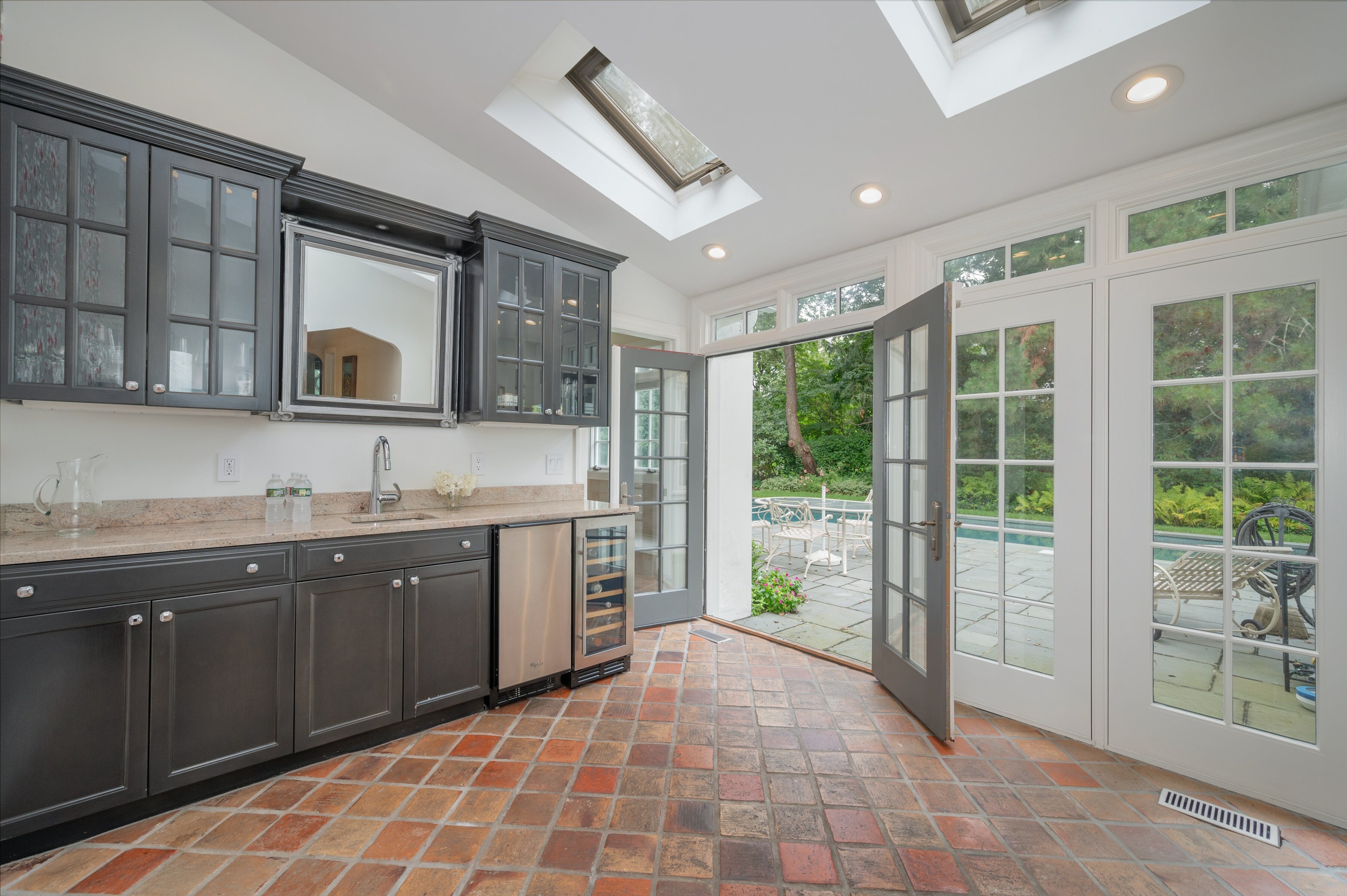 14 Edgewood Drive 
