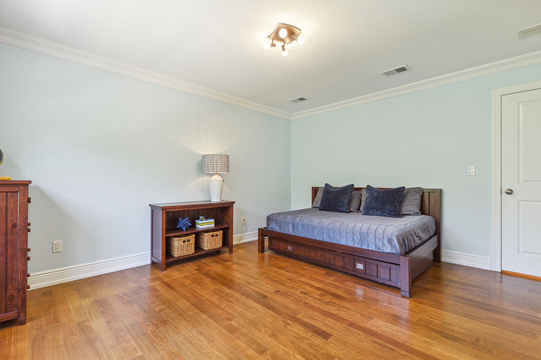 3 Briarwood Road 