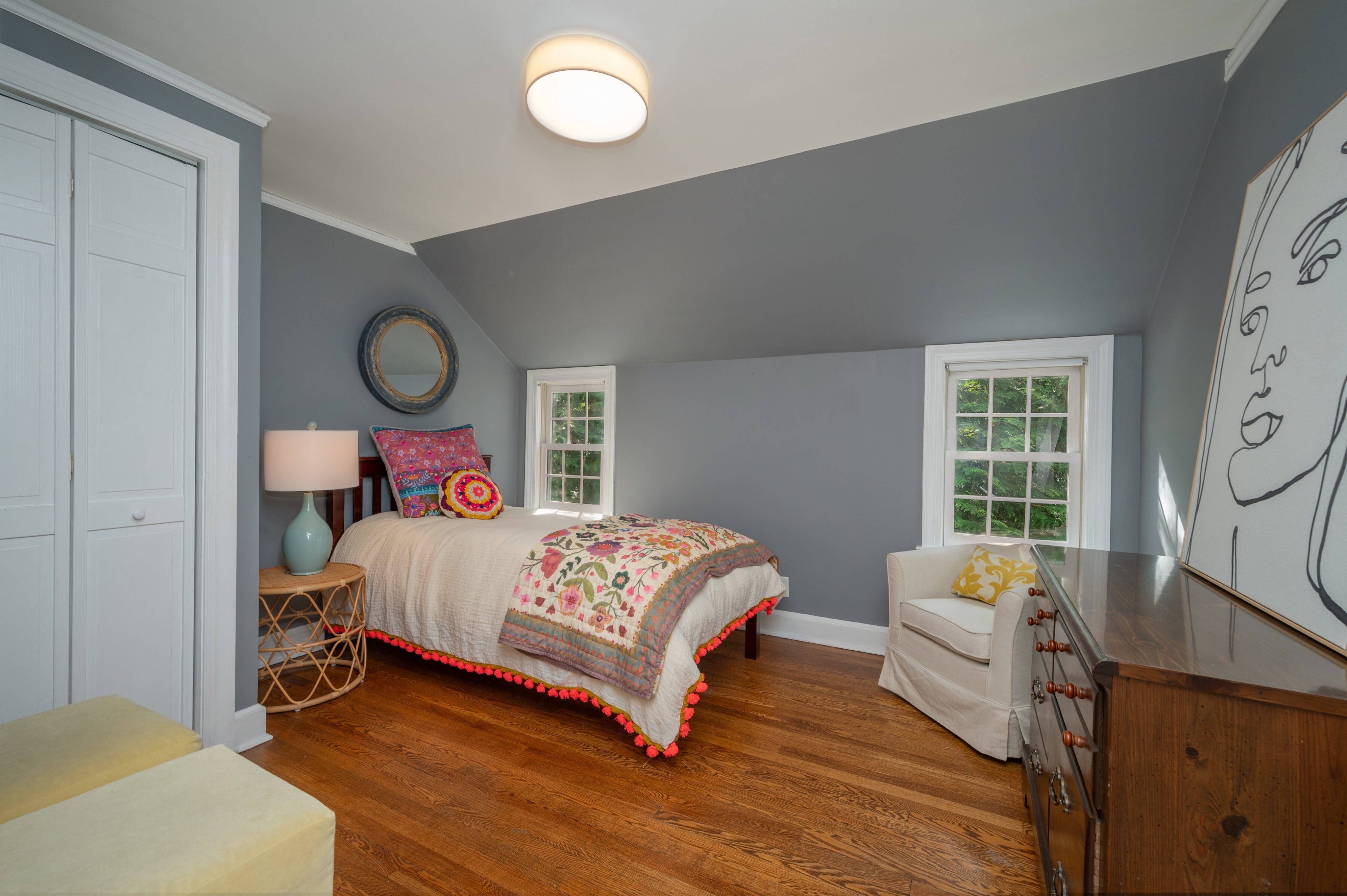 2 Meadowbrook Court 