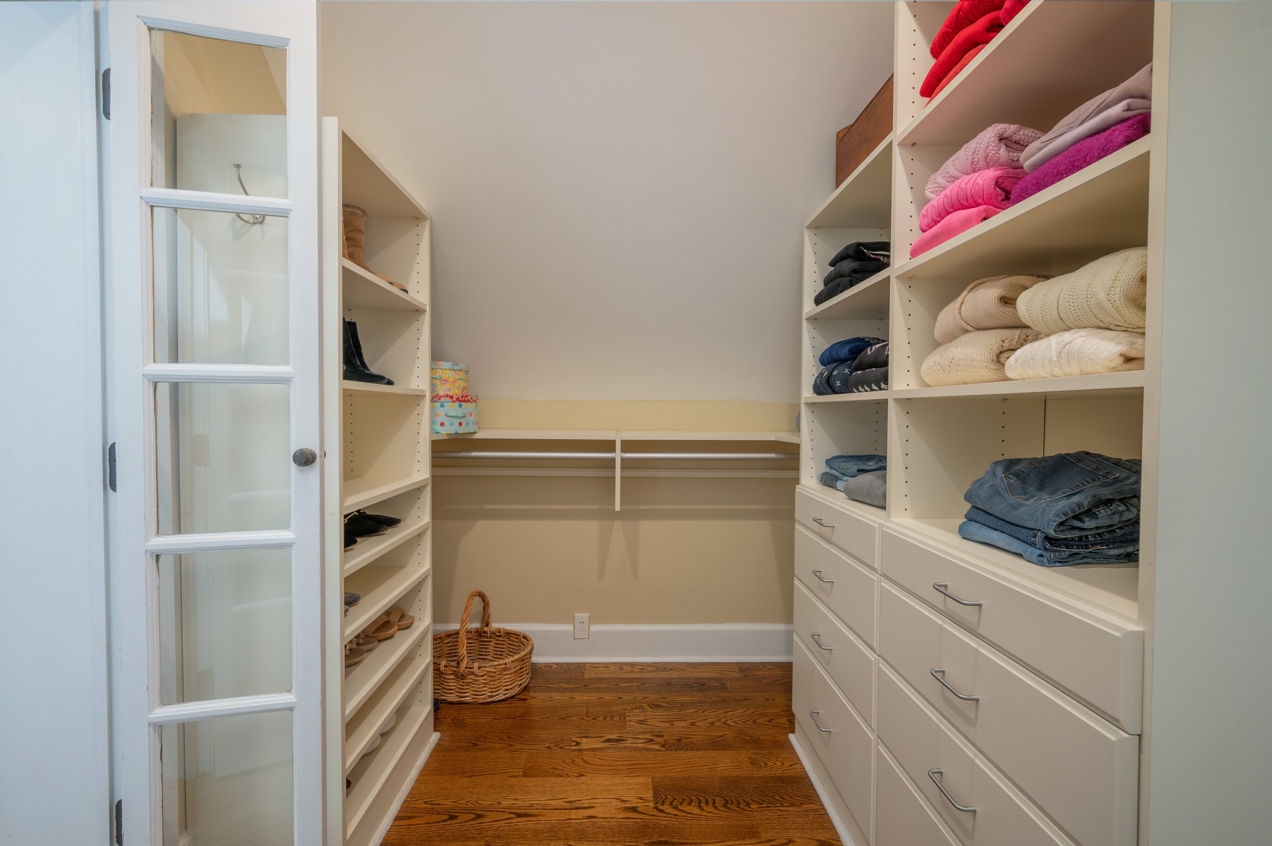 2 Meadowbrook Court 