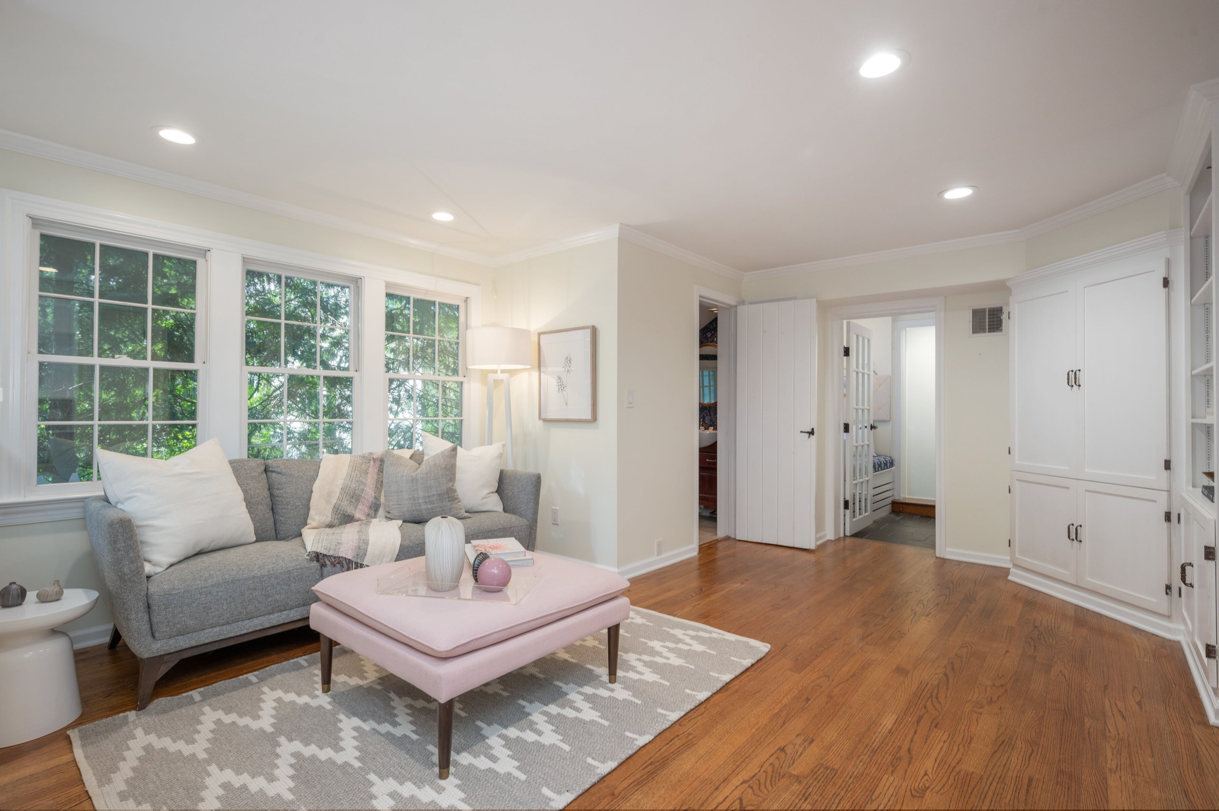 2 Meadowbrook Court 