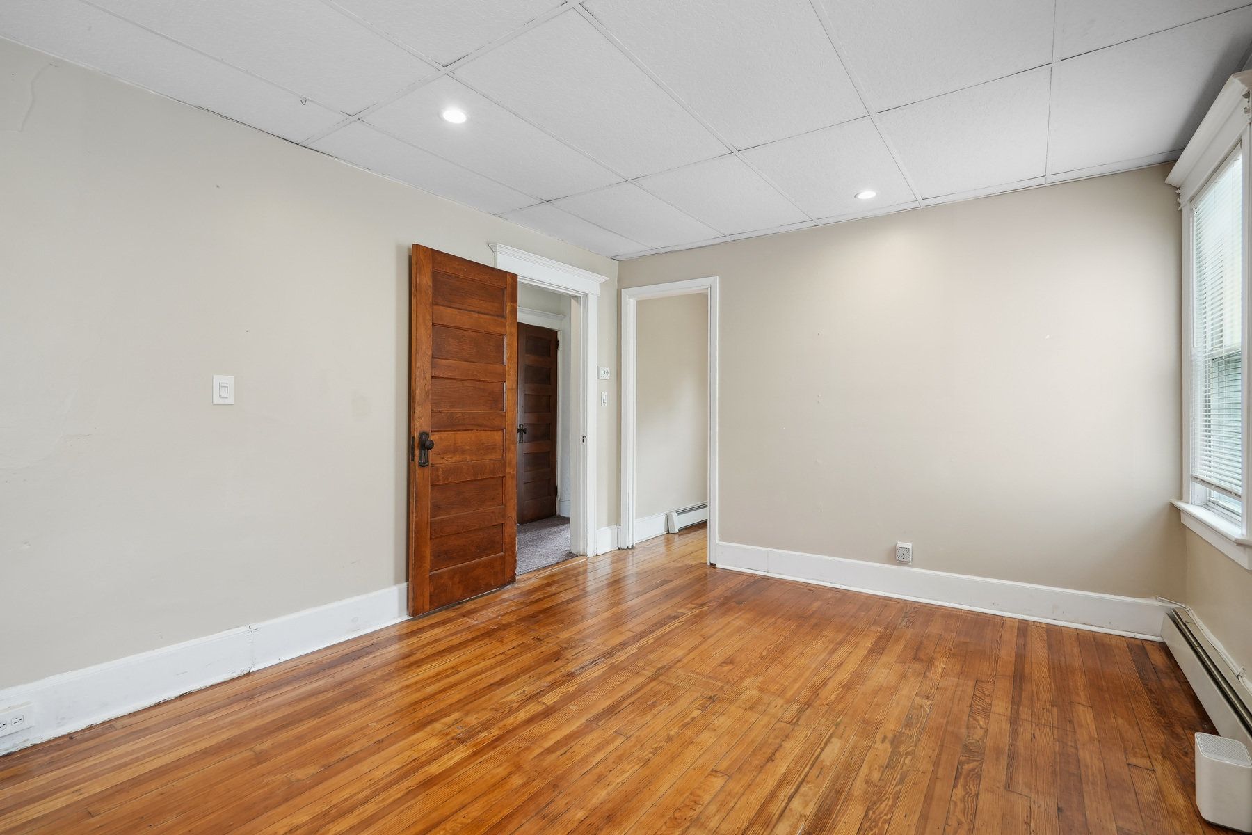 122 Glenwood Ave 