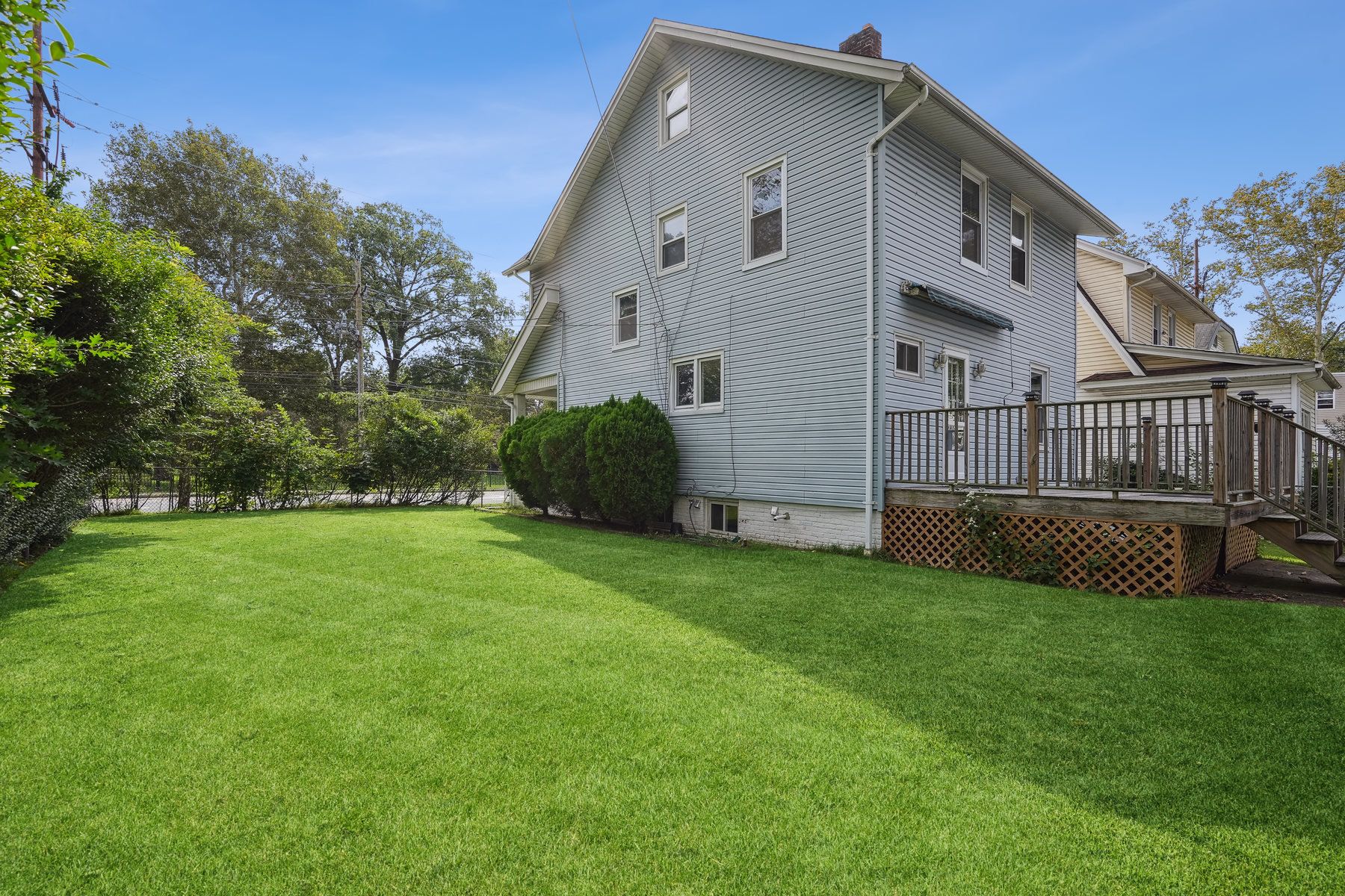 122 Glenwood Ave 