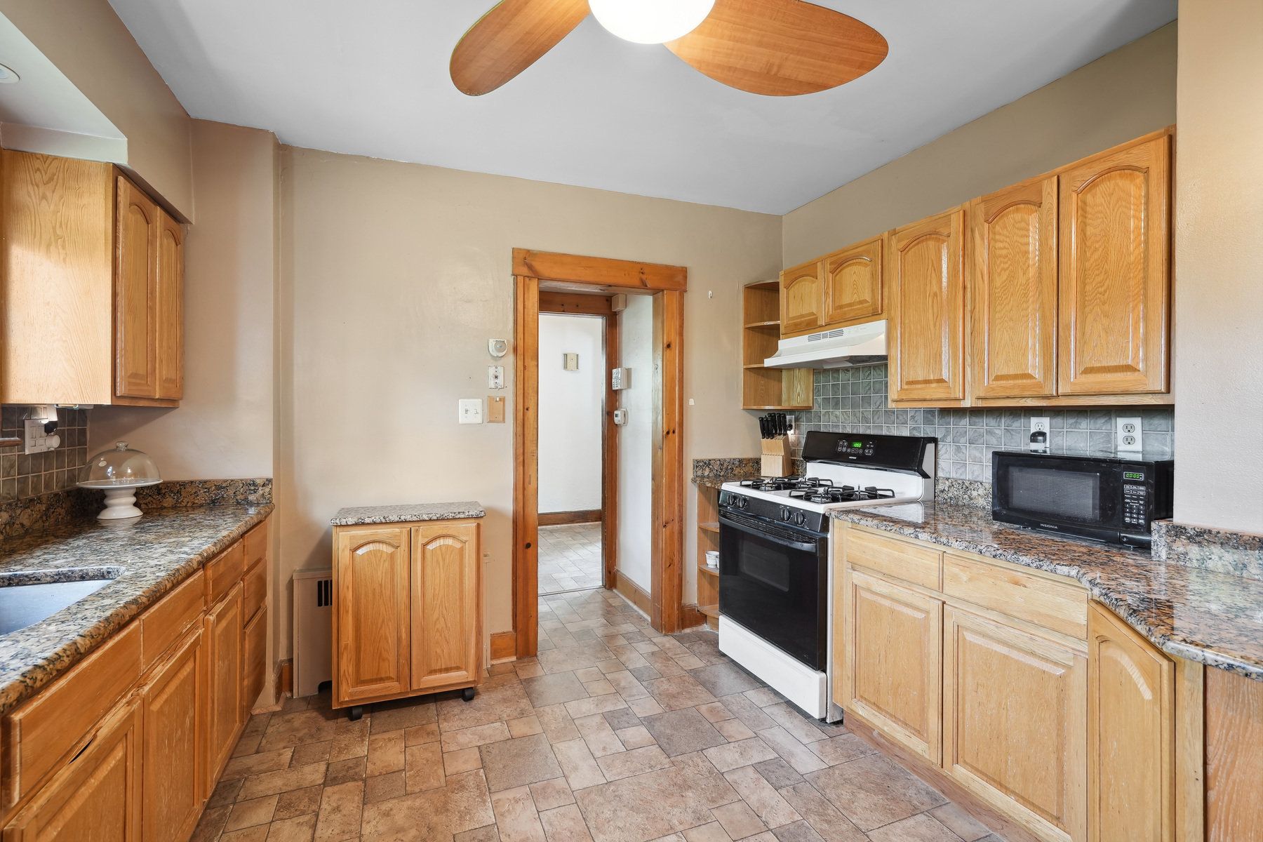 122 Glenwood Ave 