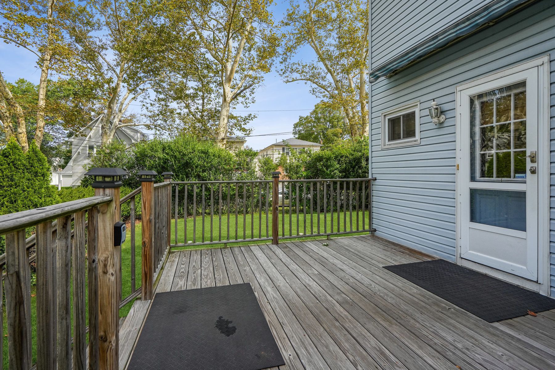 122 Glenwood Ave 