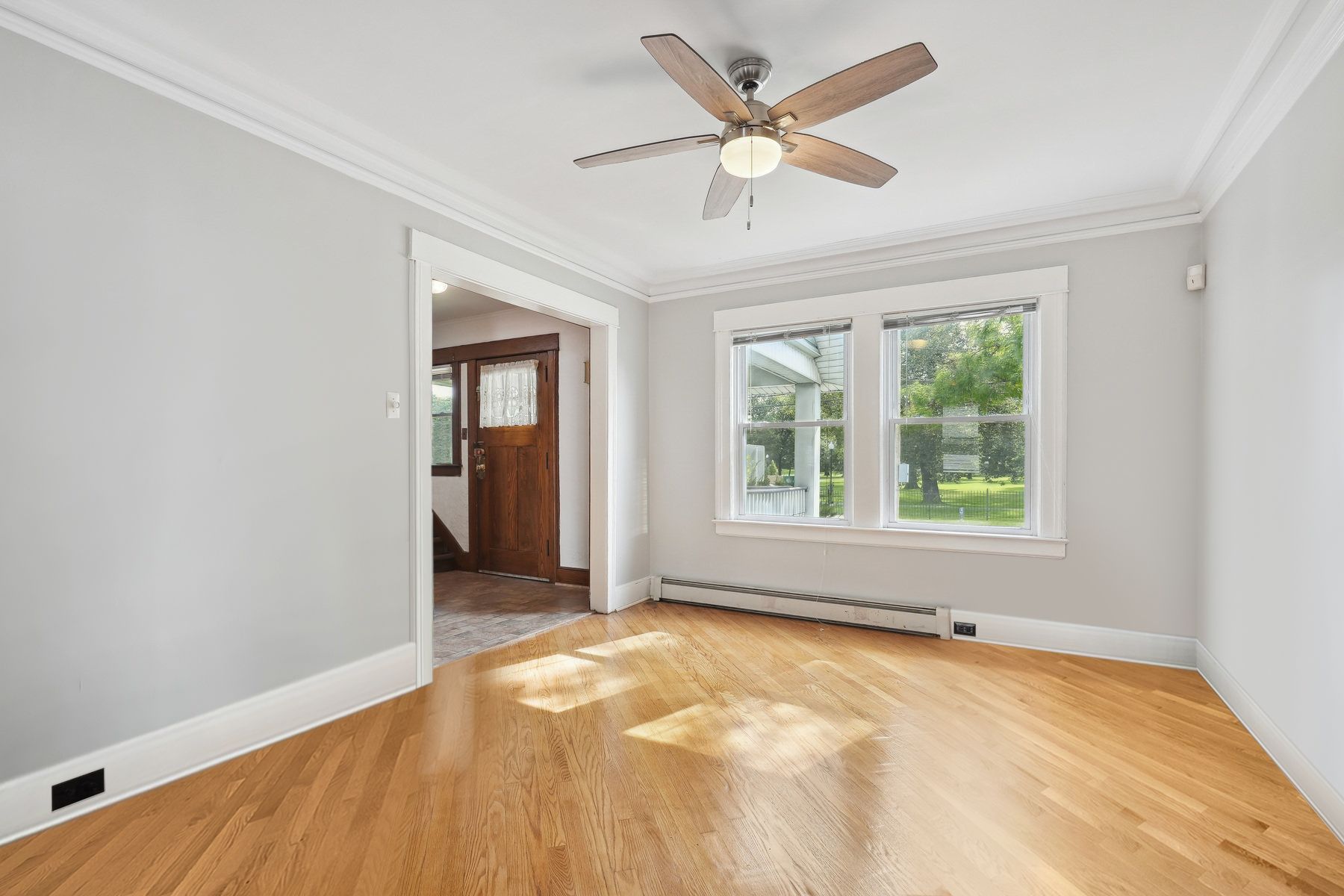 122 Glenwood Ave 