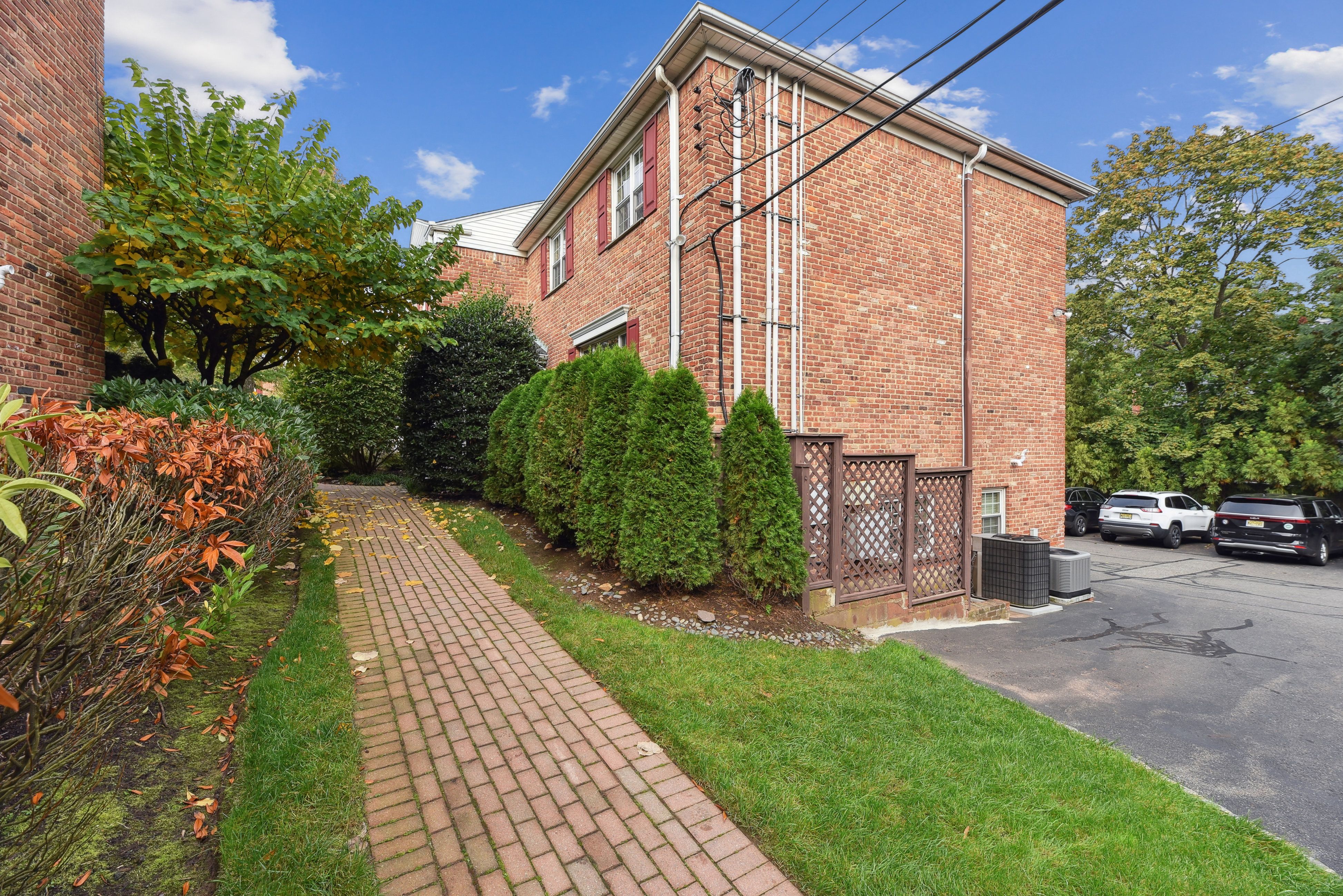 67-75 New England Avenue, Unit 71A 
