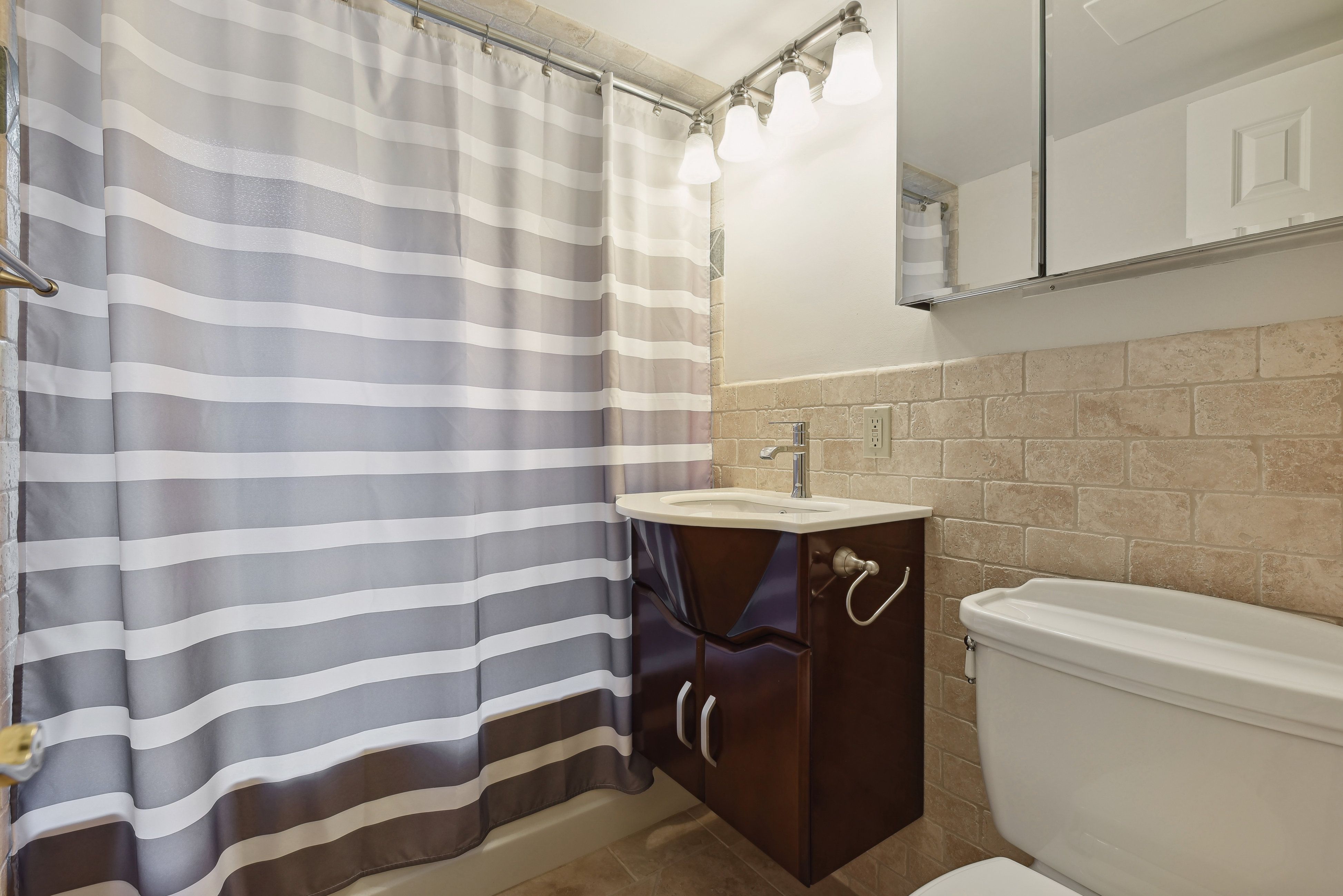 67-75 New England Avenue, Unit 71A 
