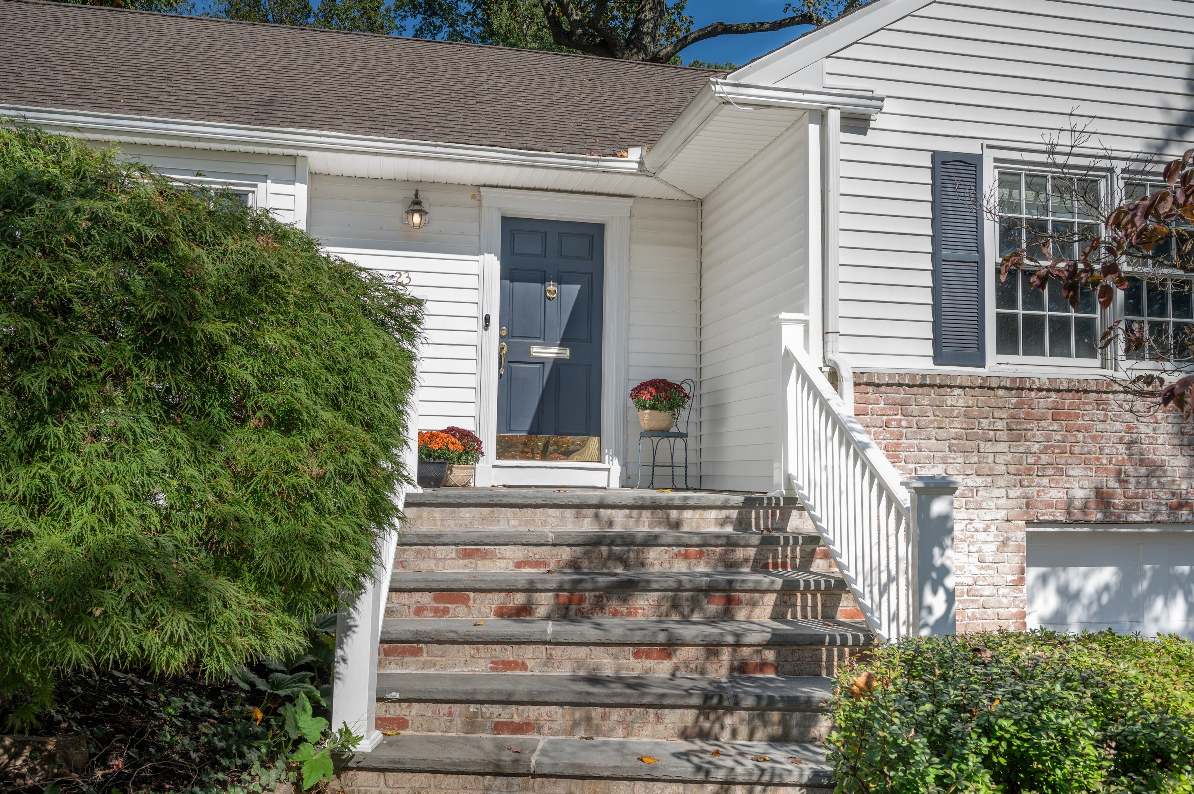 23 Garden Road 