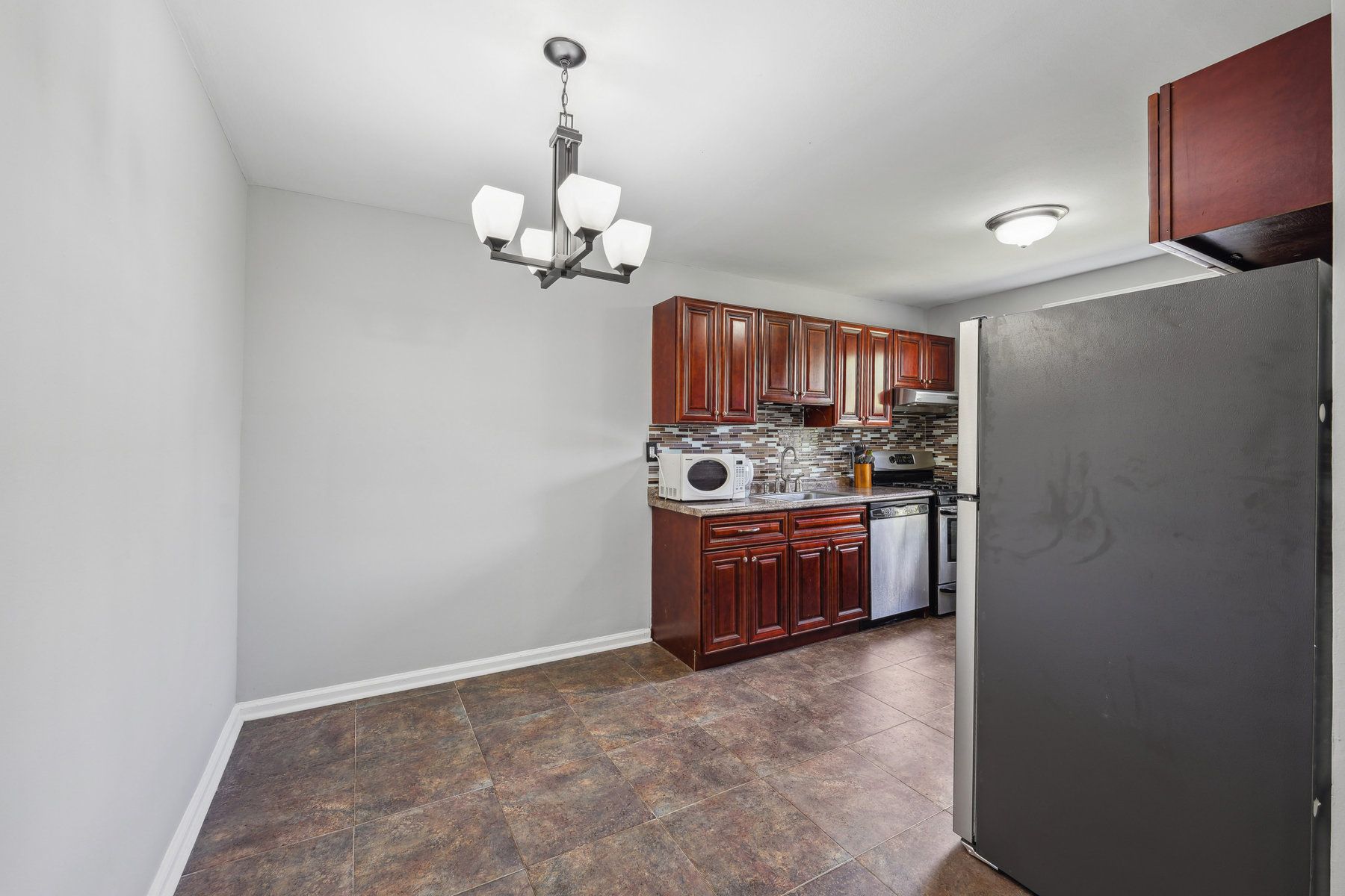 101 Gates Ave, A7 Unit# A7