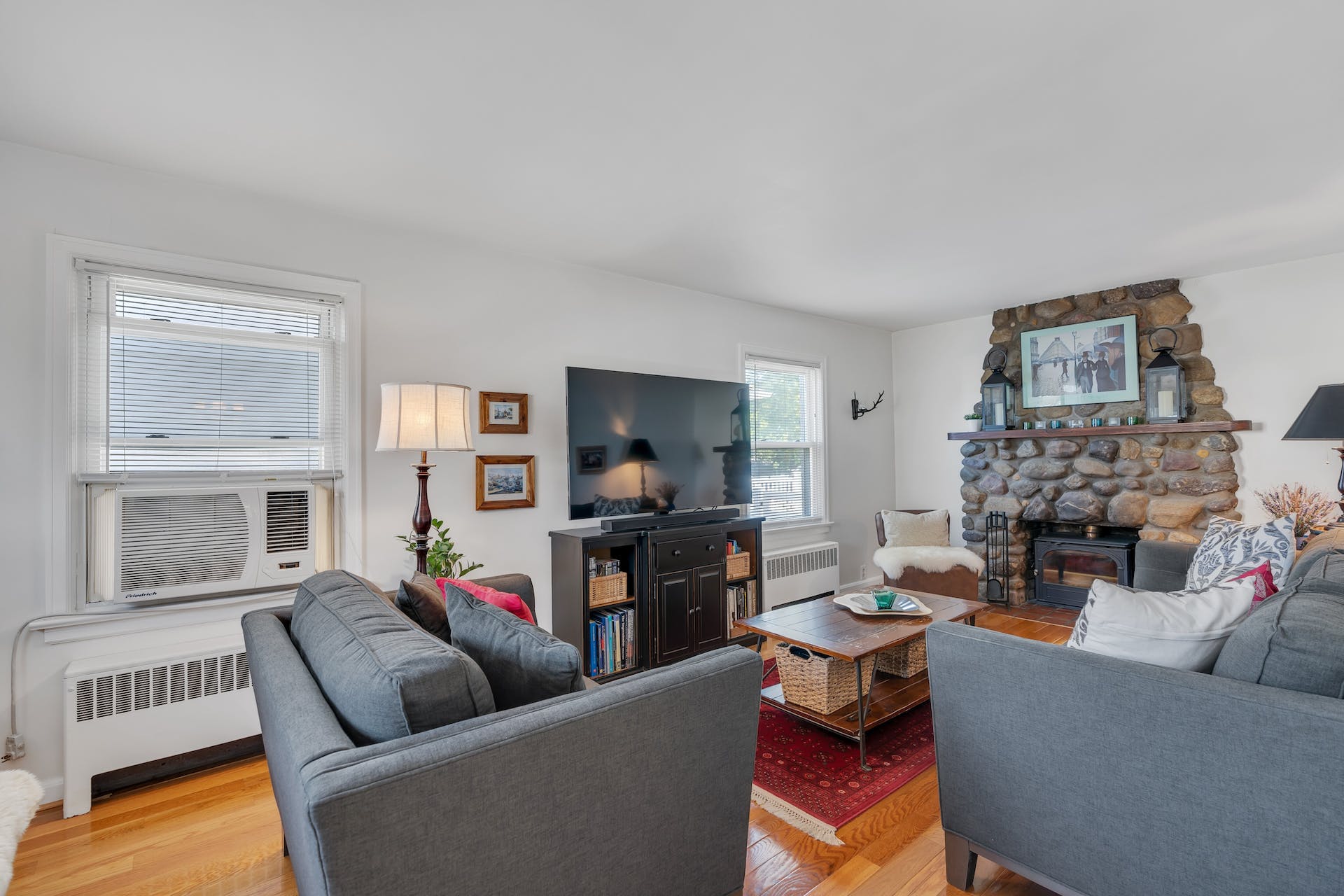 347 Locust Ave