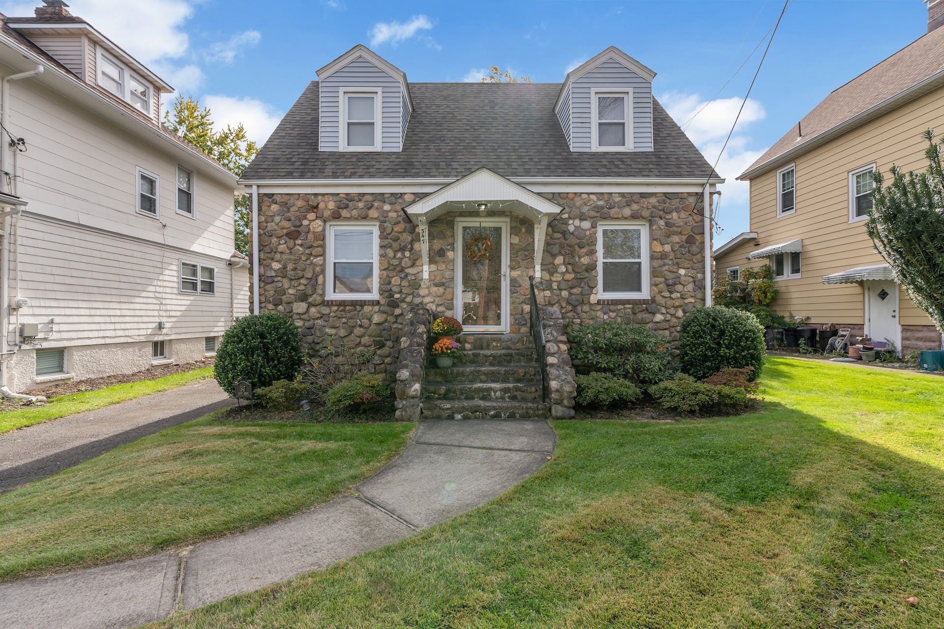 347 Locust Ave