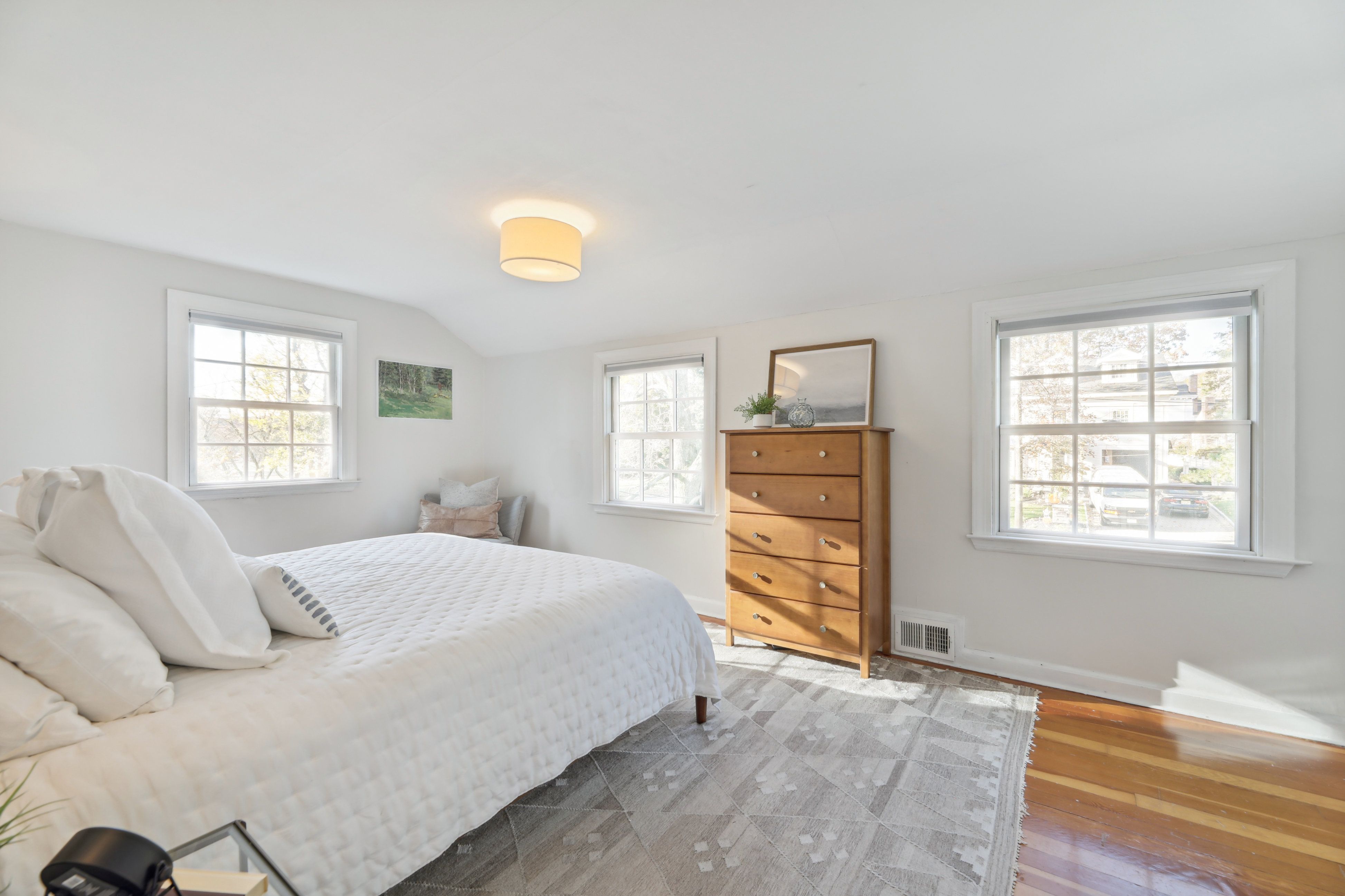 3 Ridgeview Avenue 