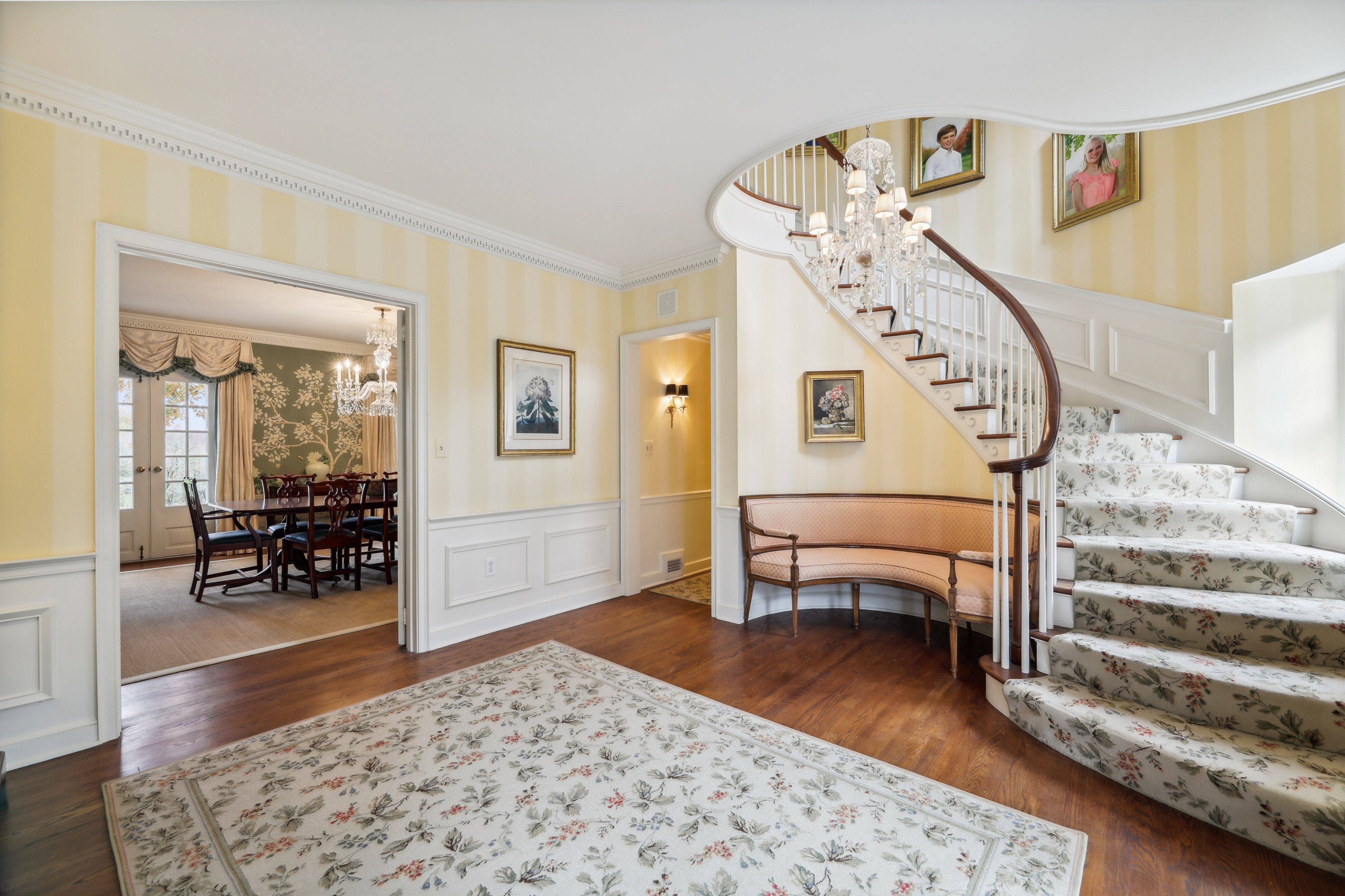 21 Featherbed Lane 