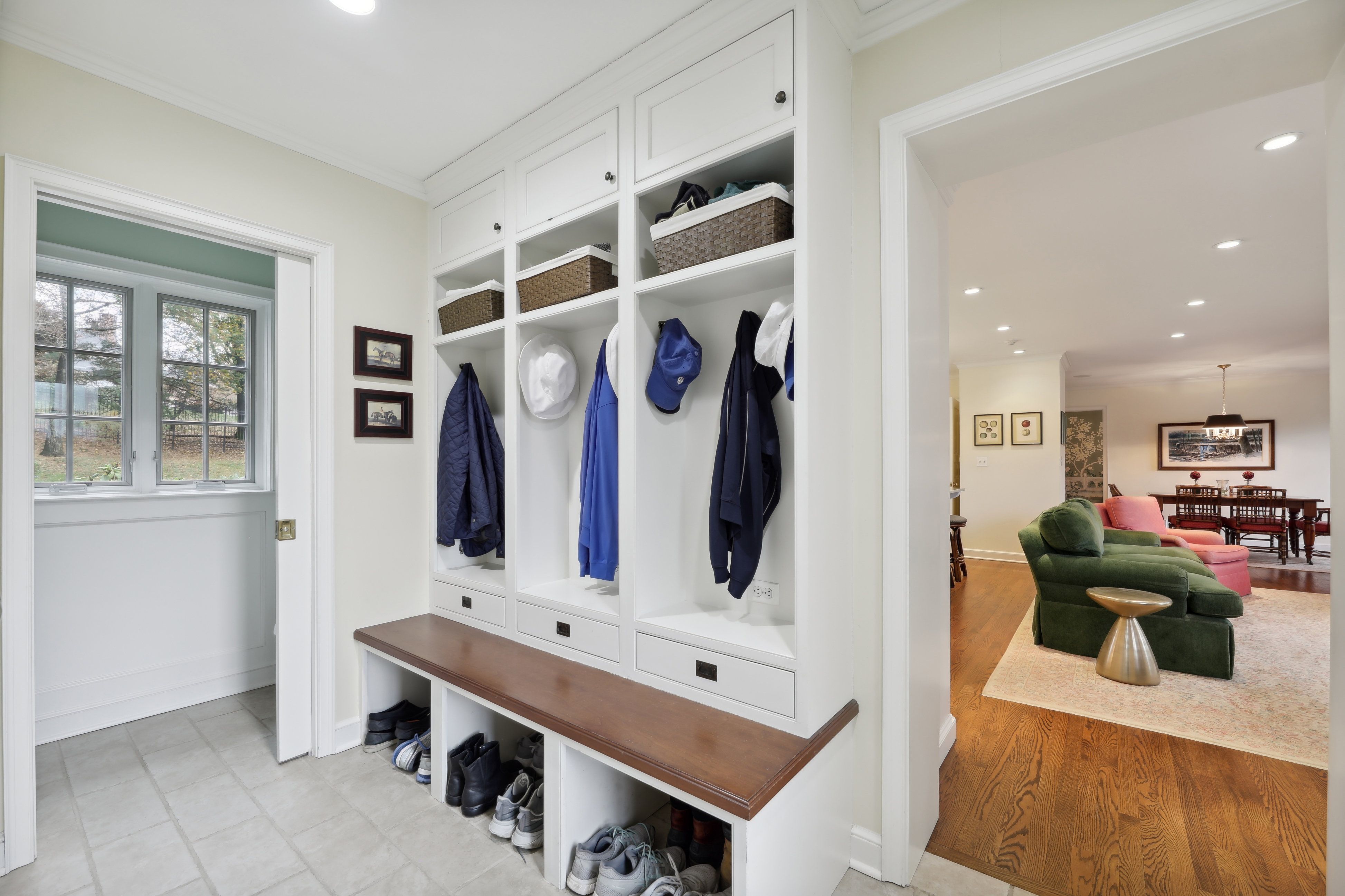 21 Featherbed Lane 