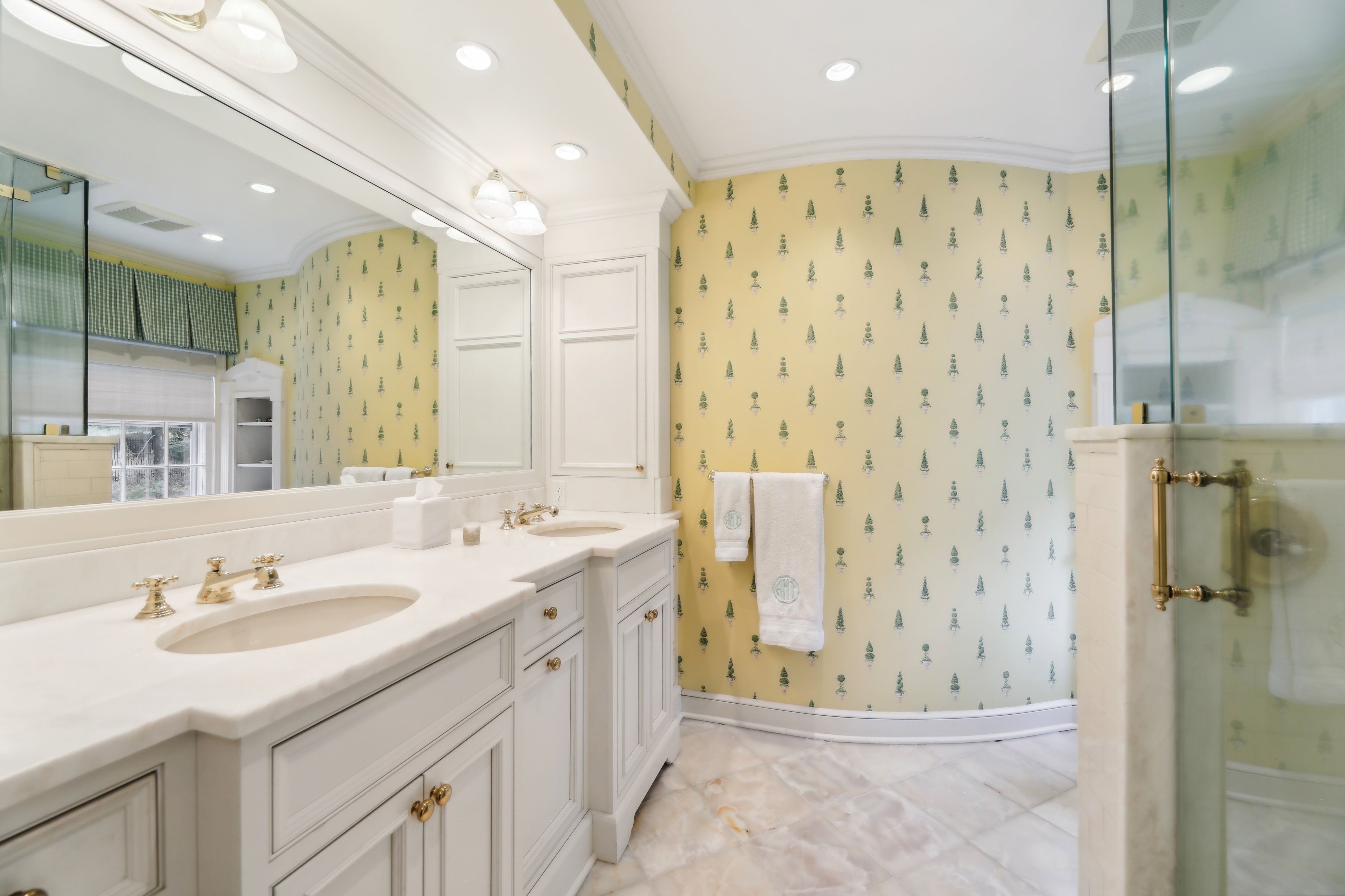 21 Featherbed Lane 