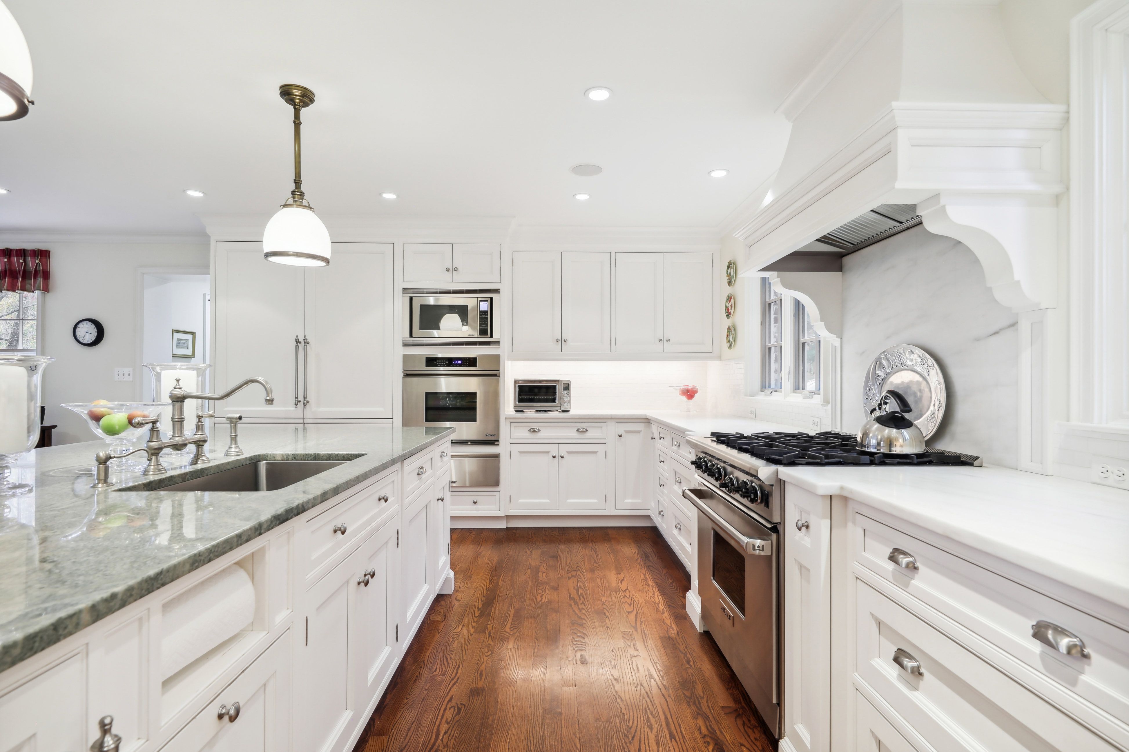 21 Featherbed Lane 