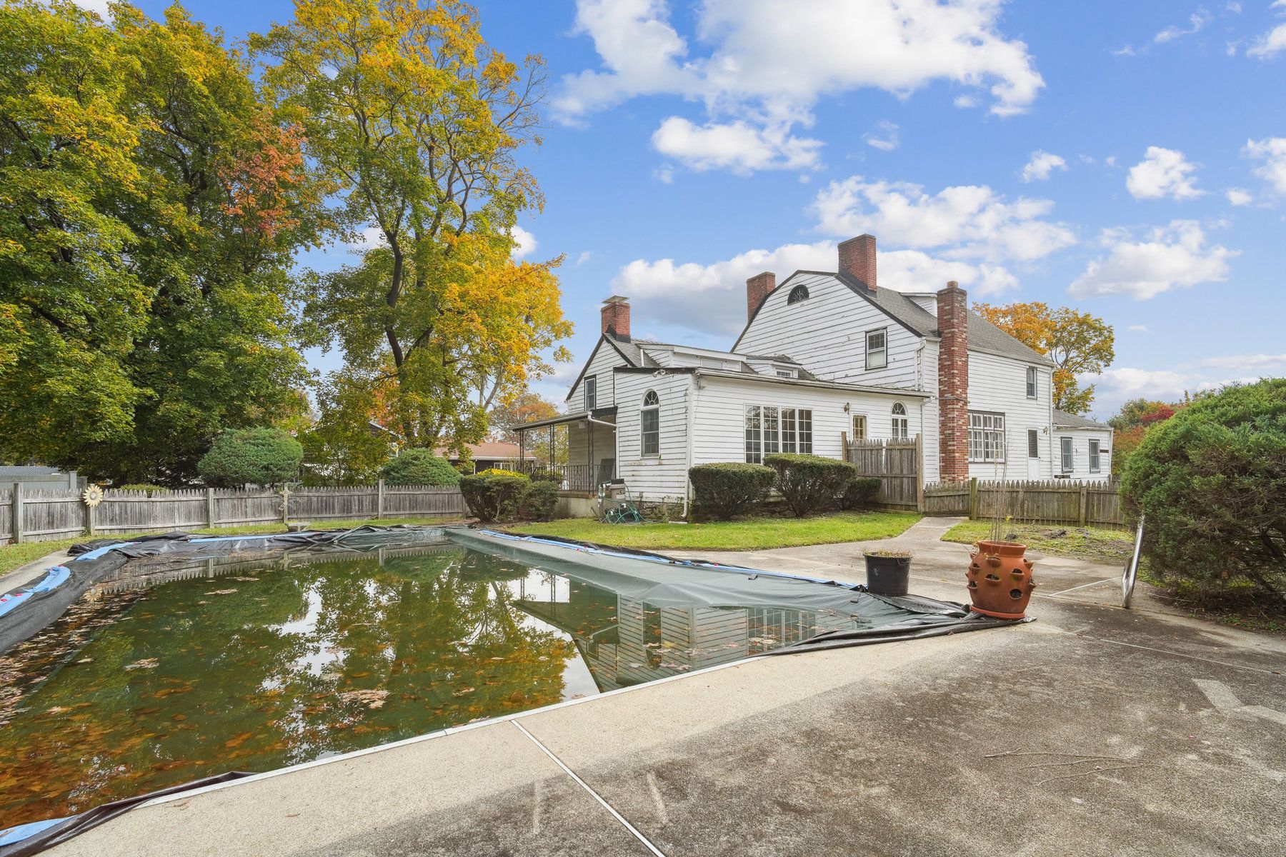 36 West Franklin Avenue 