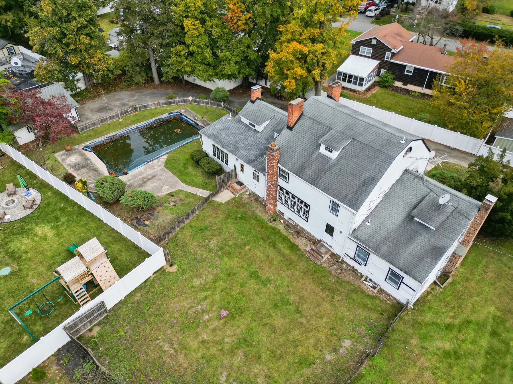 36 West Franklin Avenue 