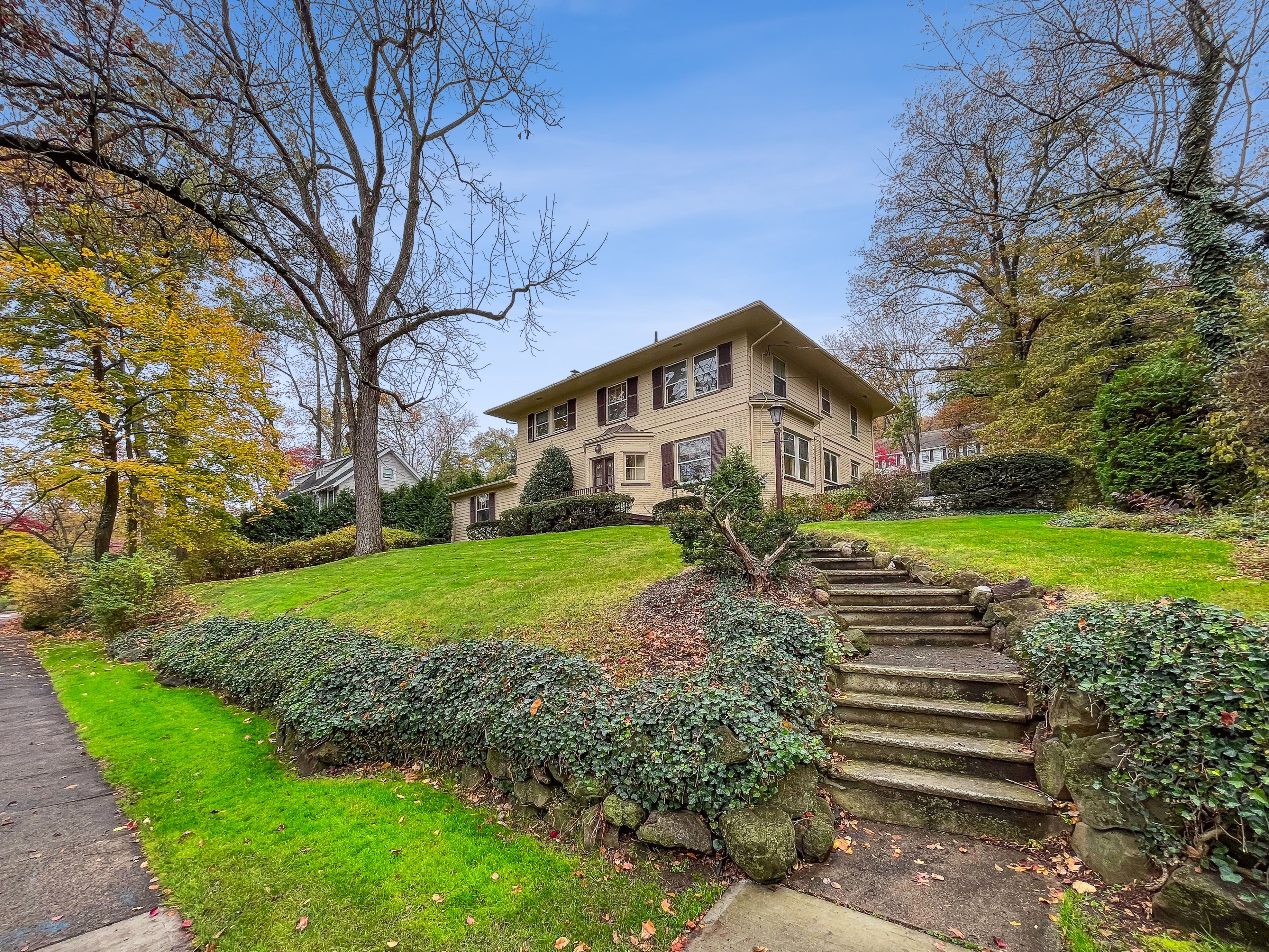 245 Wyoming Avenue 