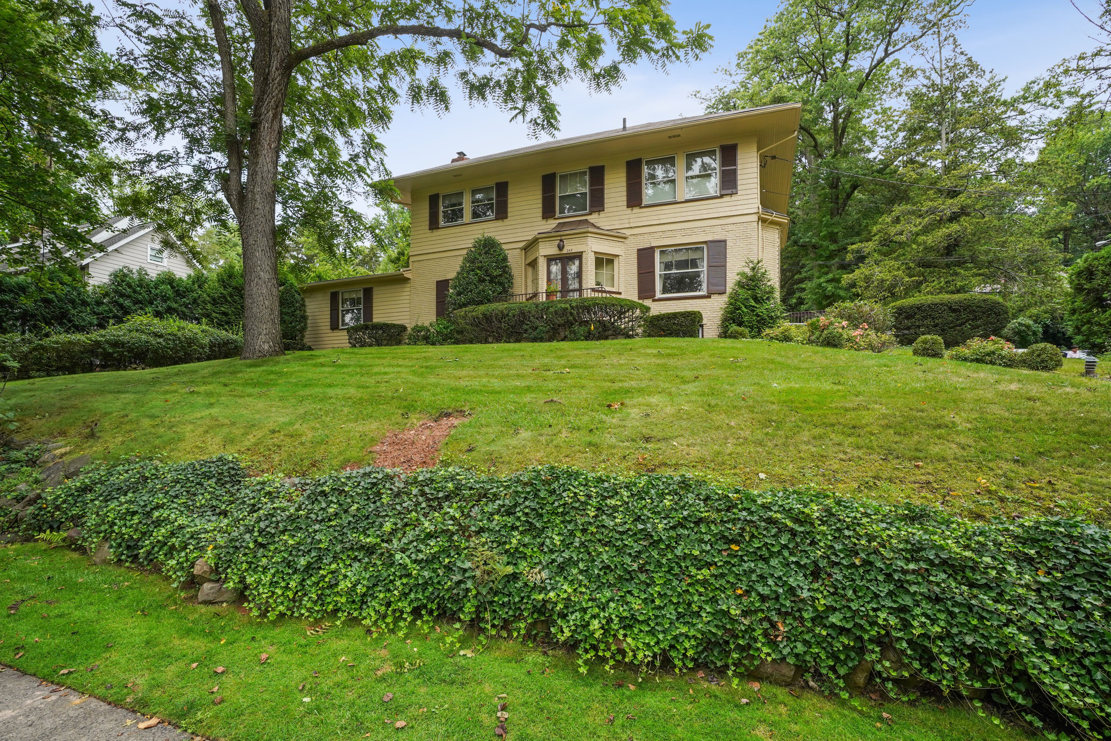 245 Wyoming Avenue 