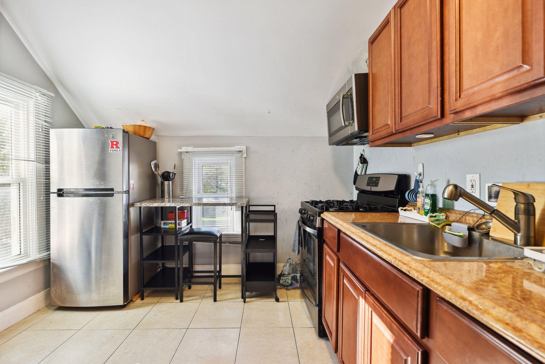 137 Walnut St 