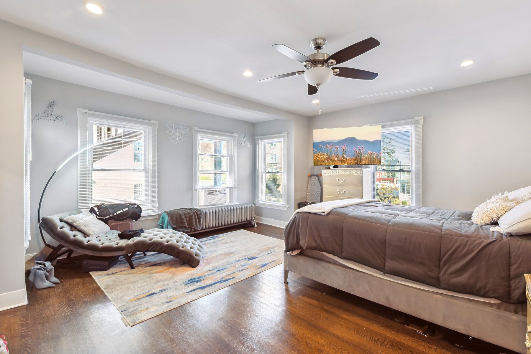 137 Walnut St 
