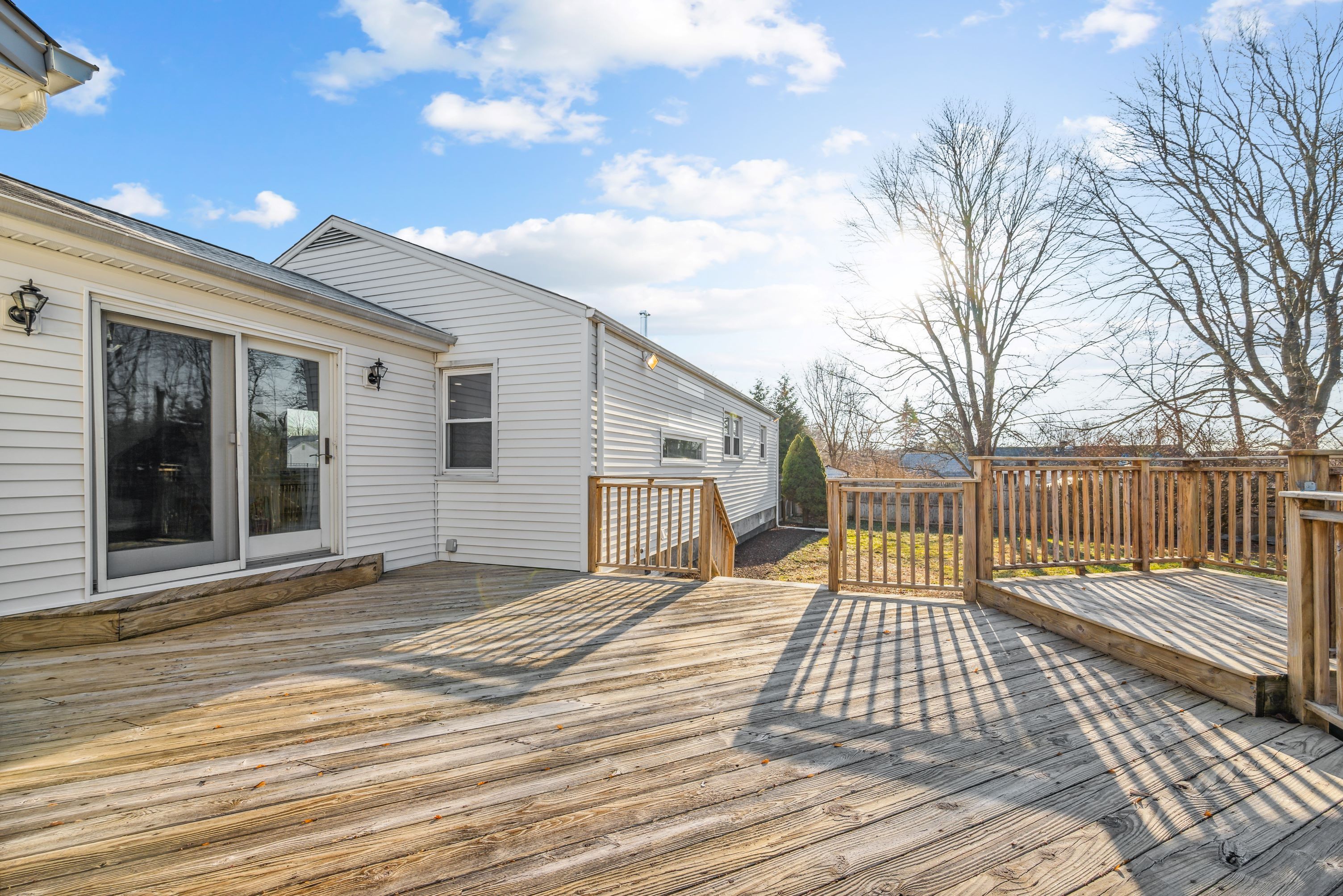 2 Robinson Avenue 