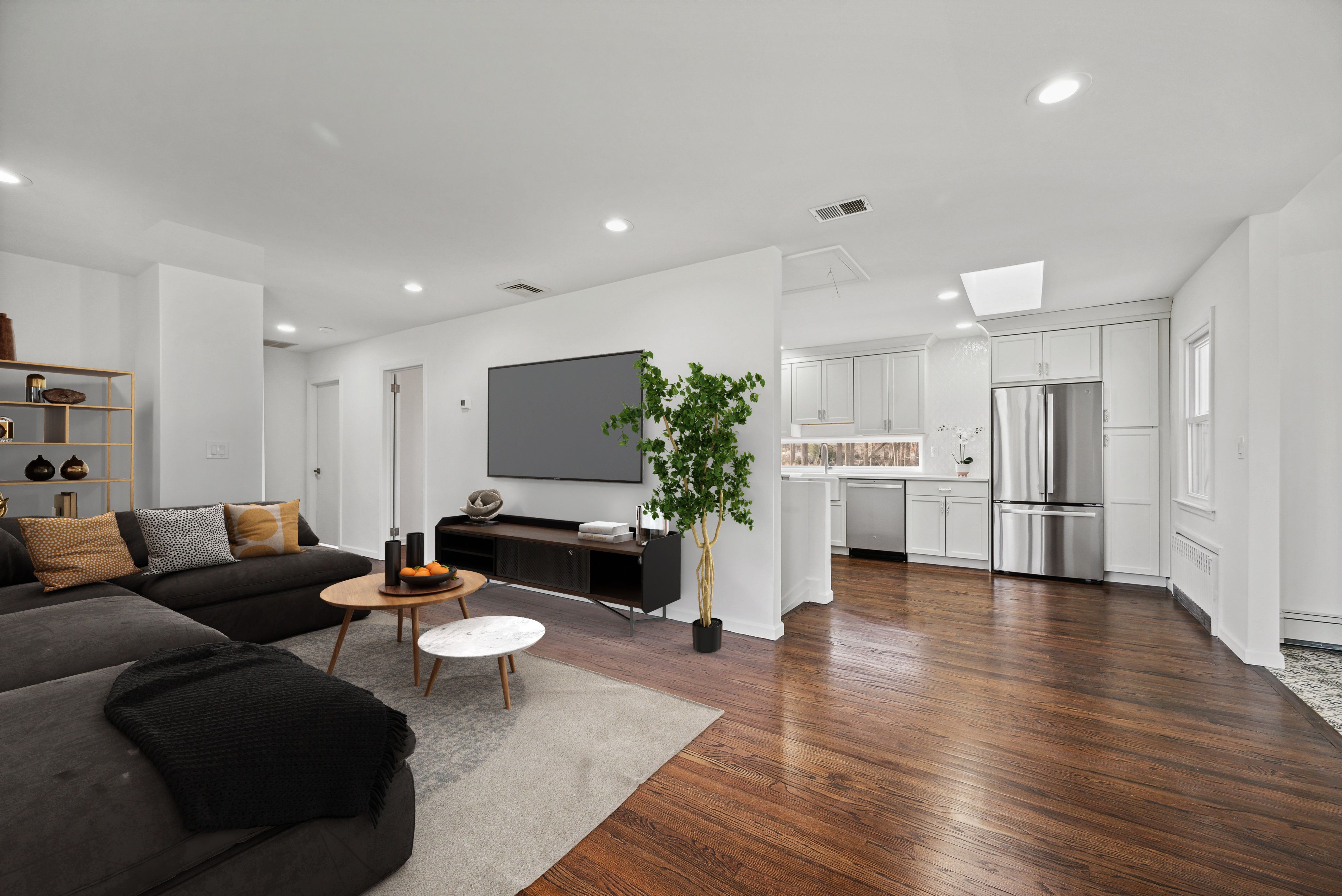 2 Robinson Avenue 