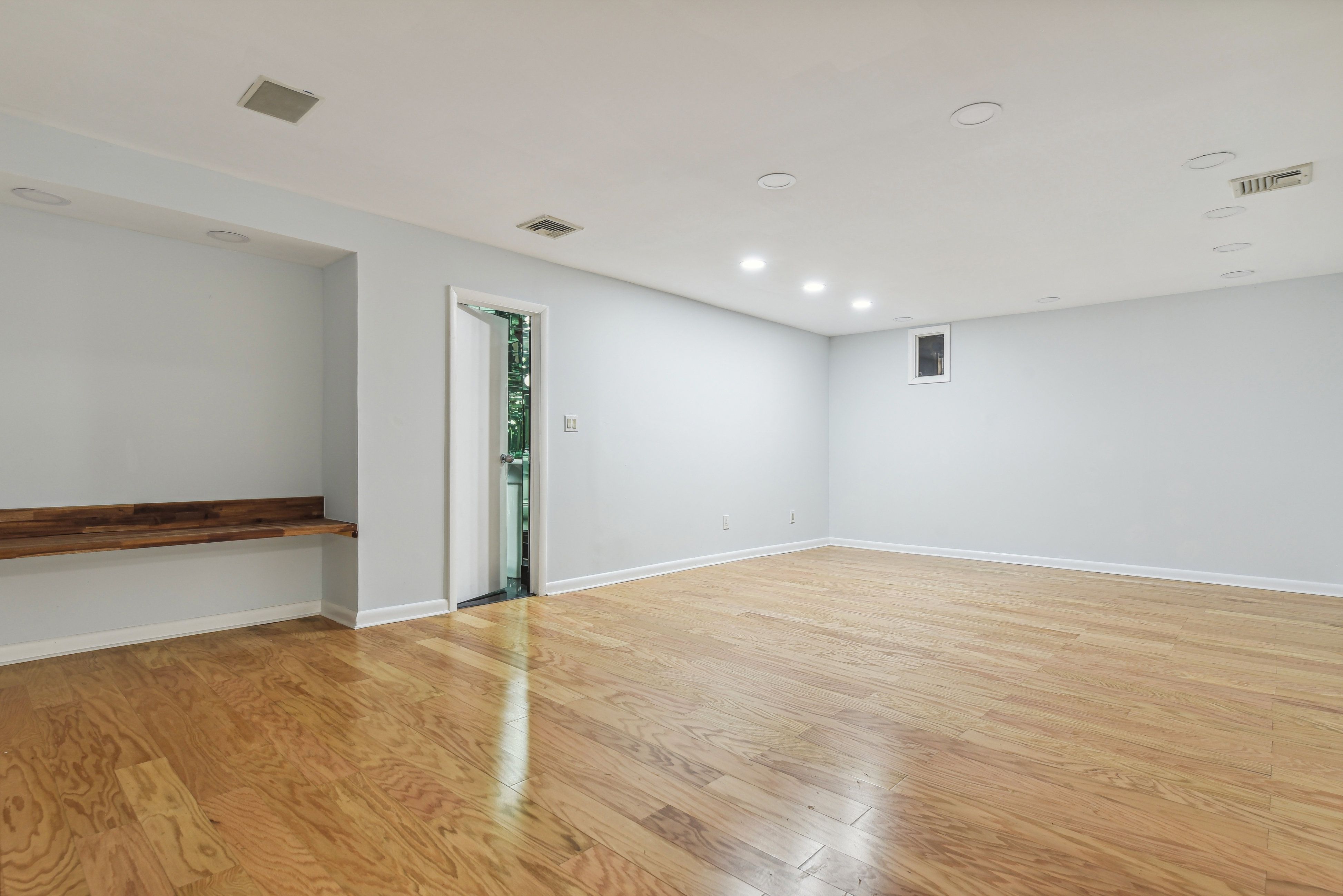 576 Ashwood Road 