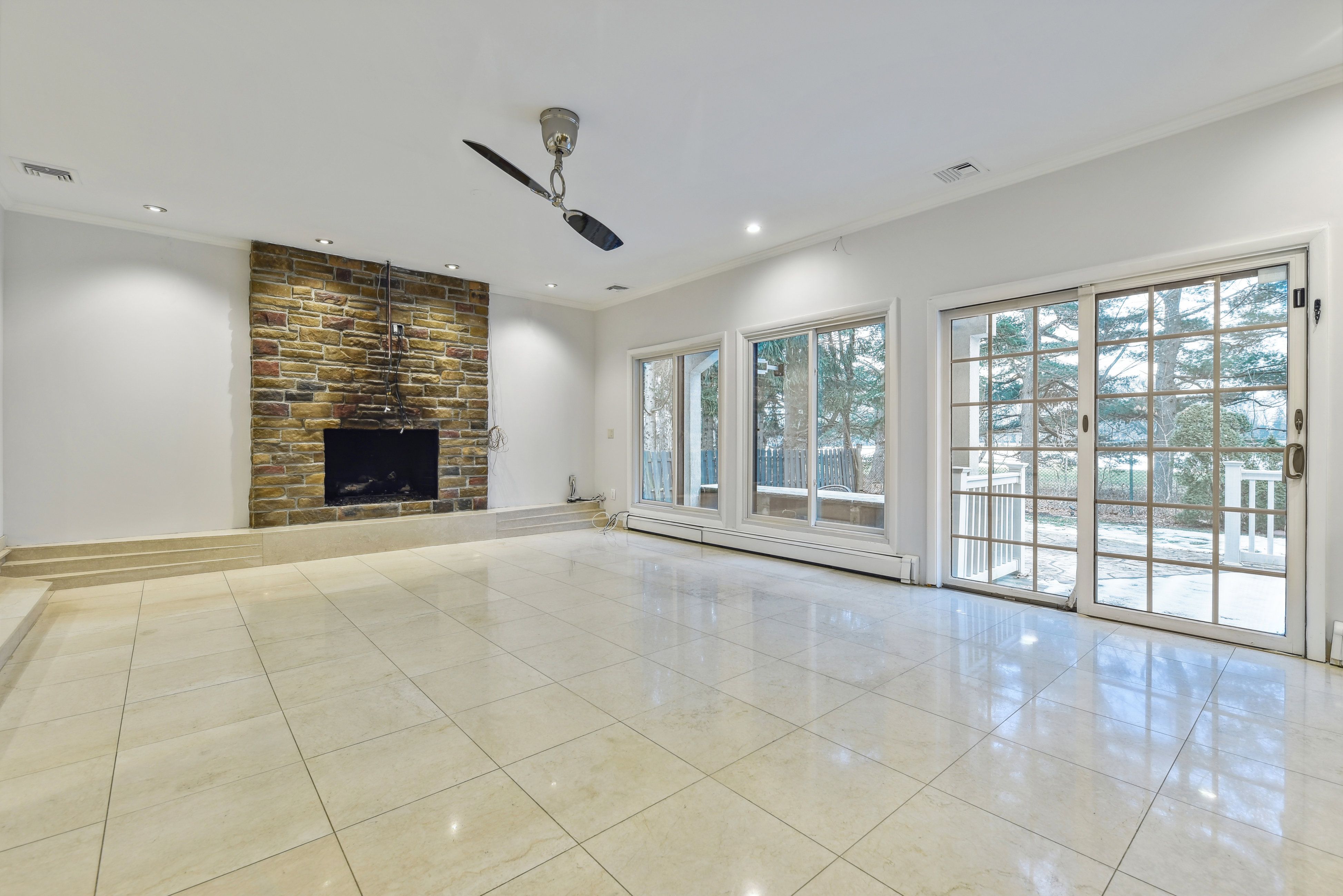 576 Ashwood Road 