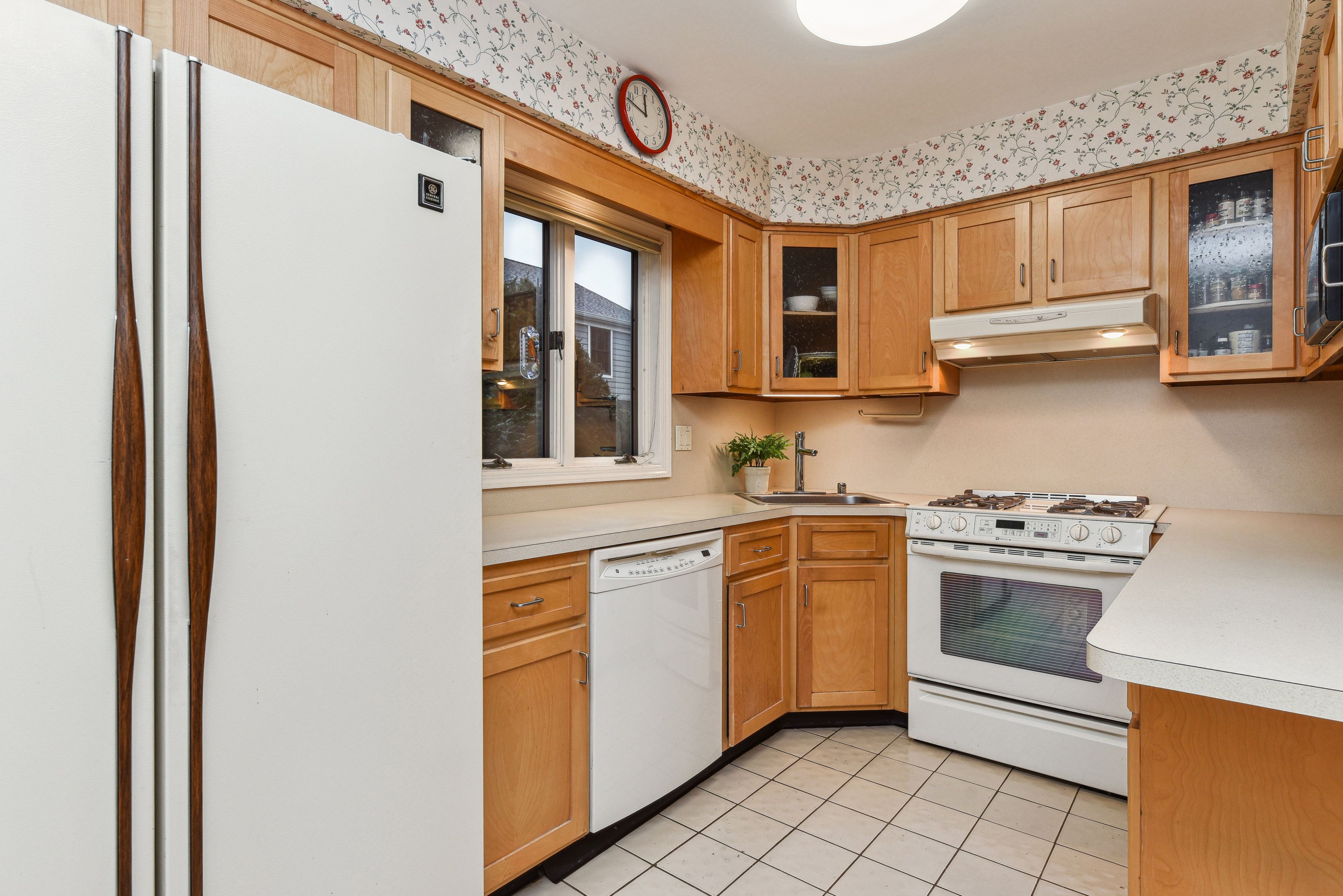 28 Morris Avenue, Unit N 