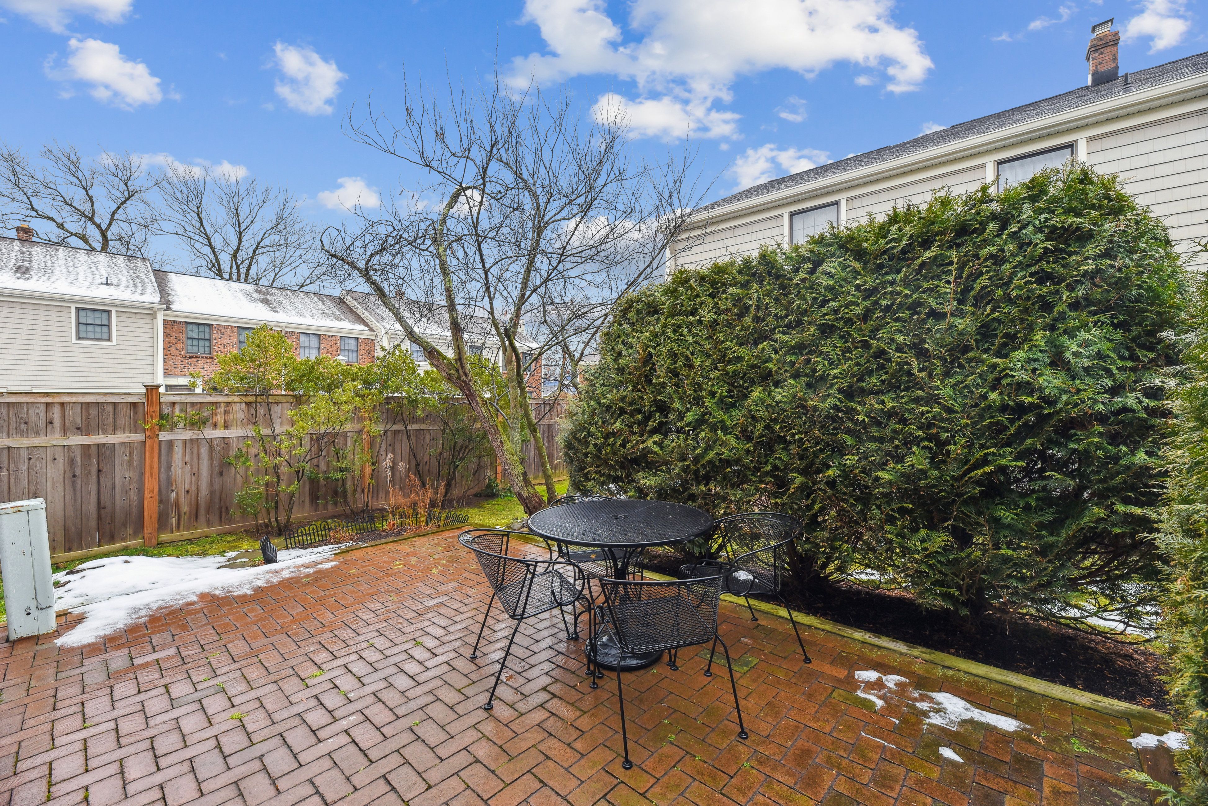 28 Morris Avenue, Unit N 