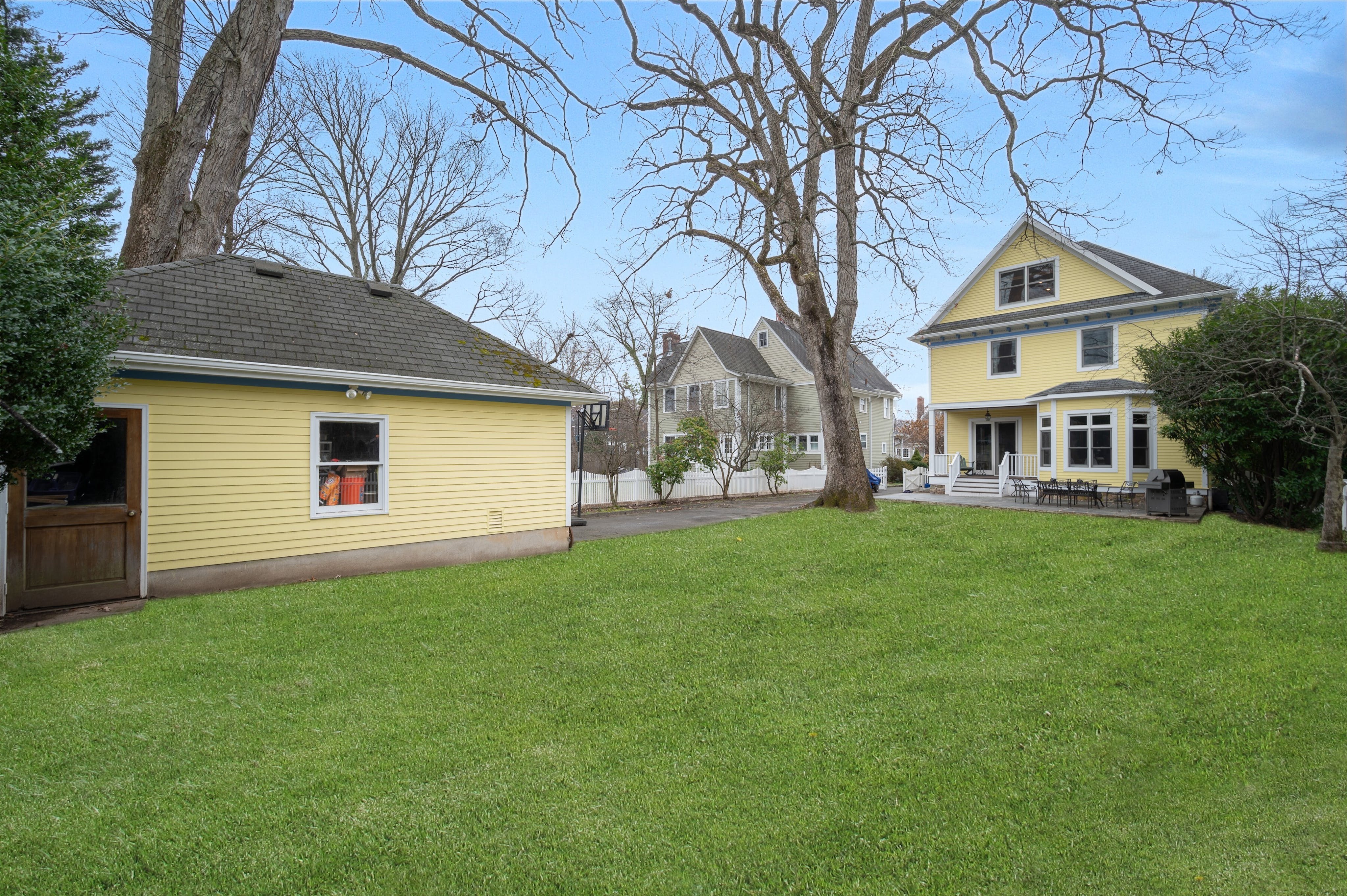 21 Ruthven Place 