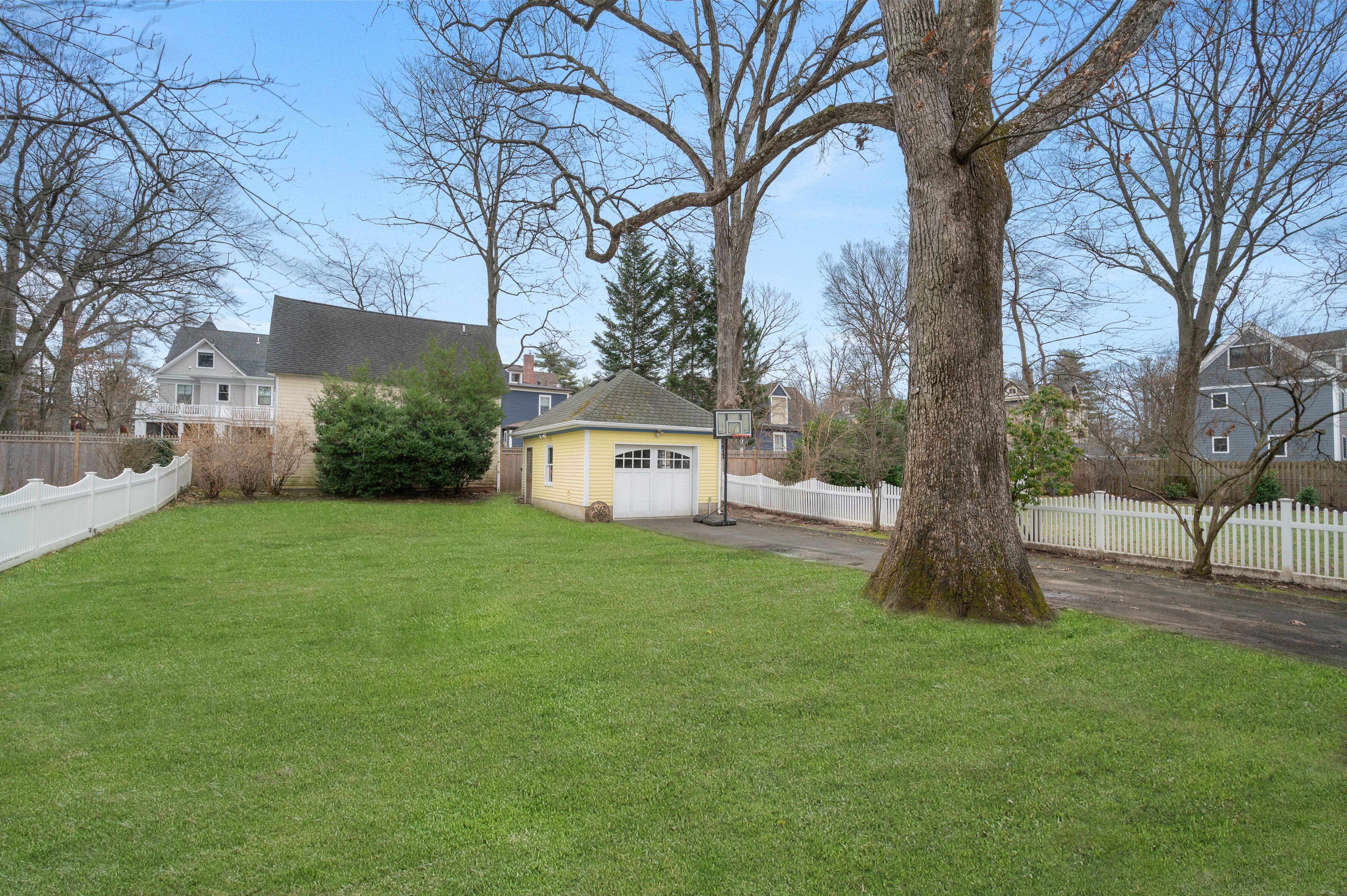 21 Ruthven Place 