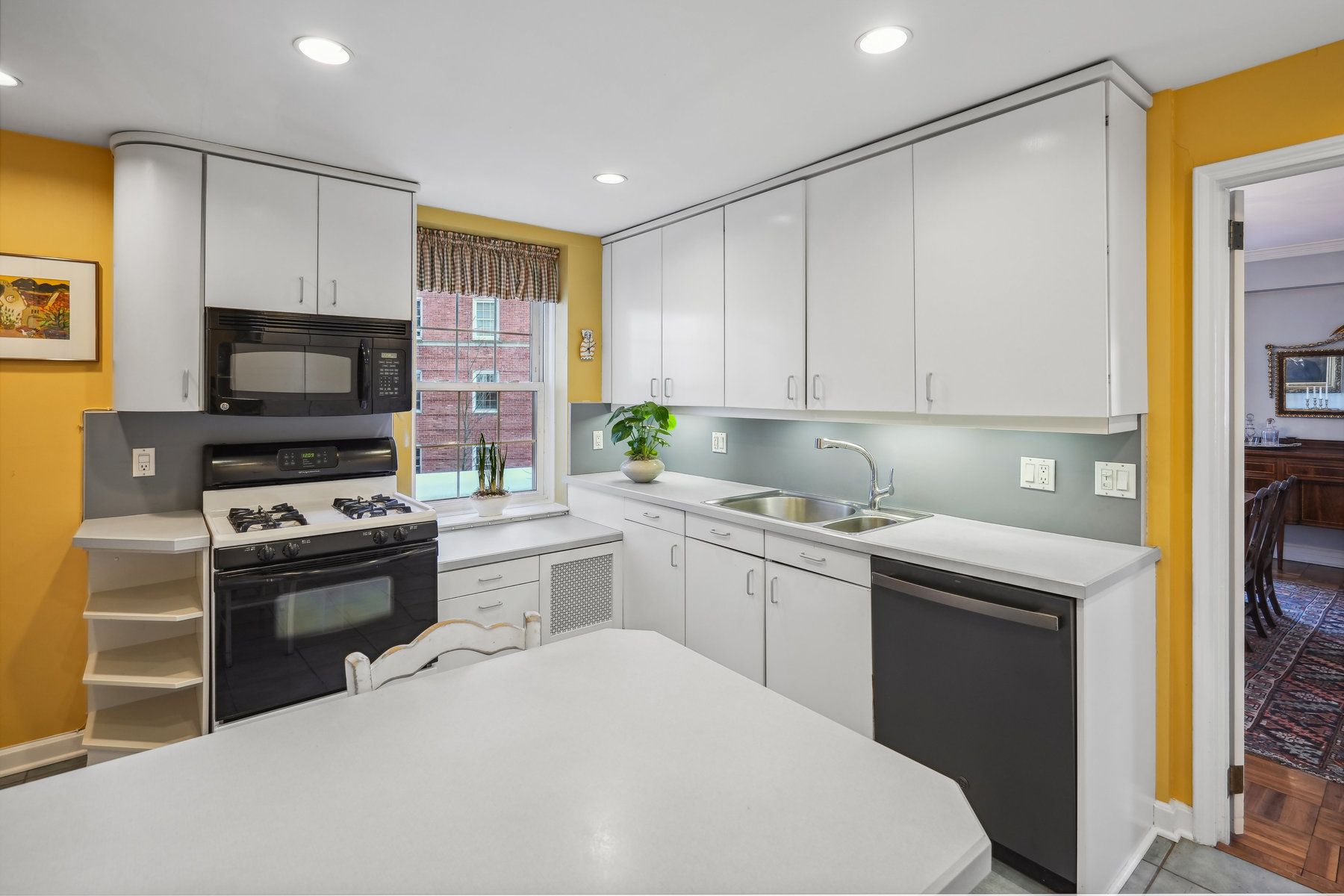 10 Crestmont Rd 1b Unit# 1B