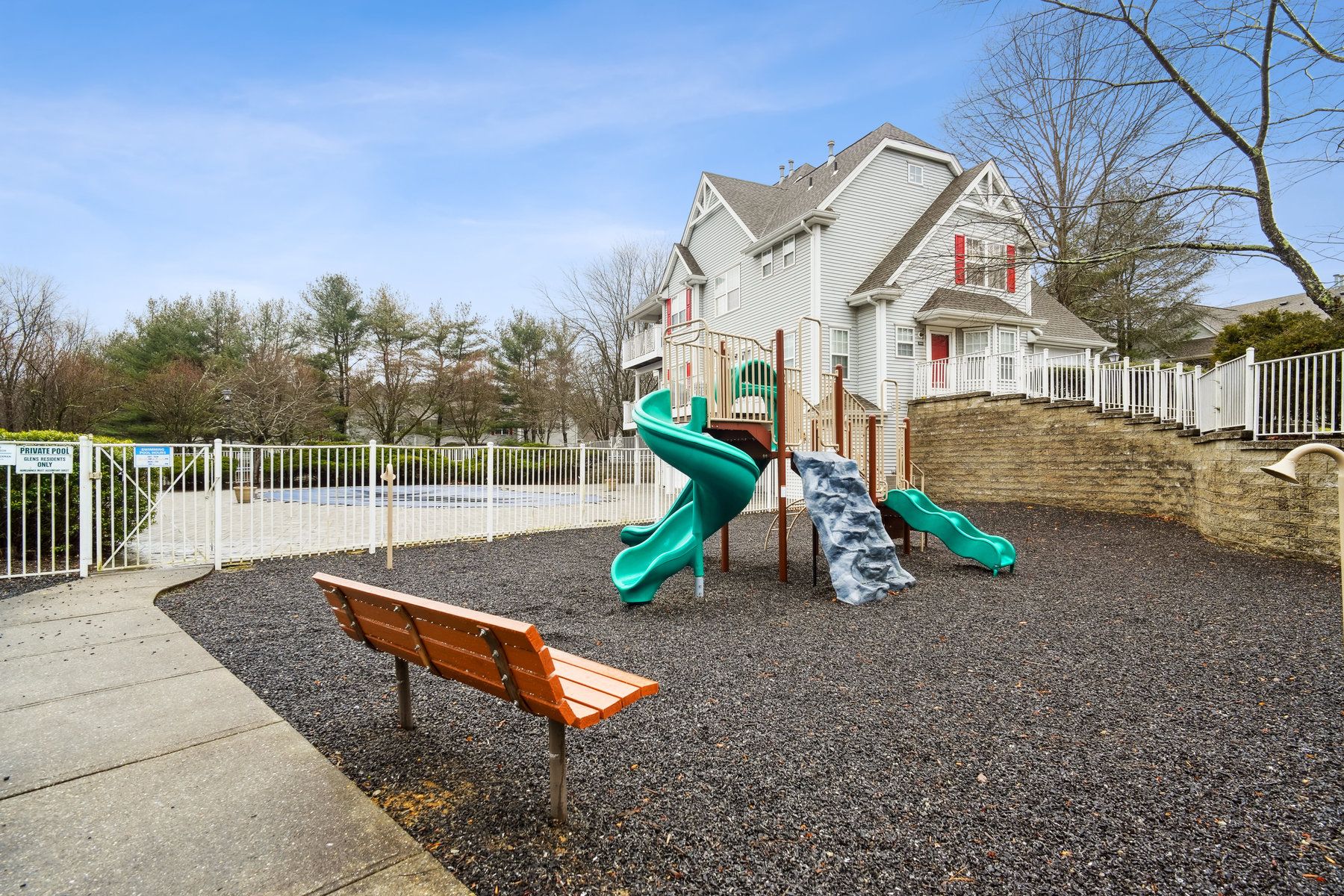 4402 Tudor Drive 