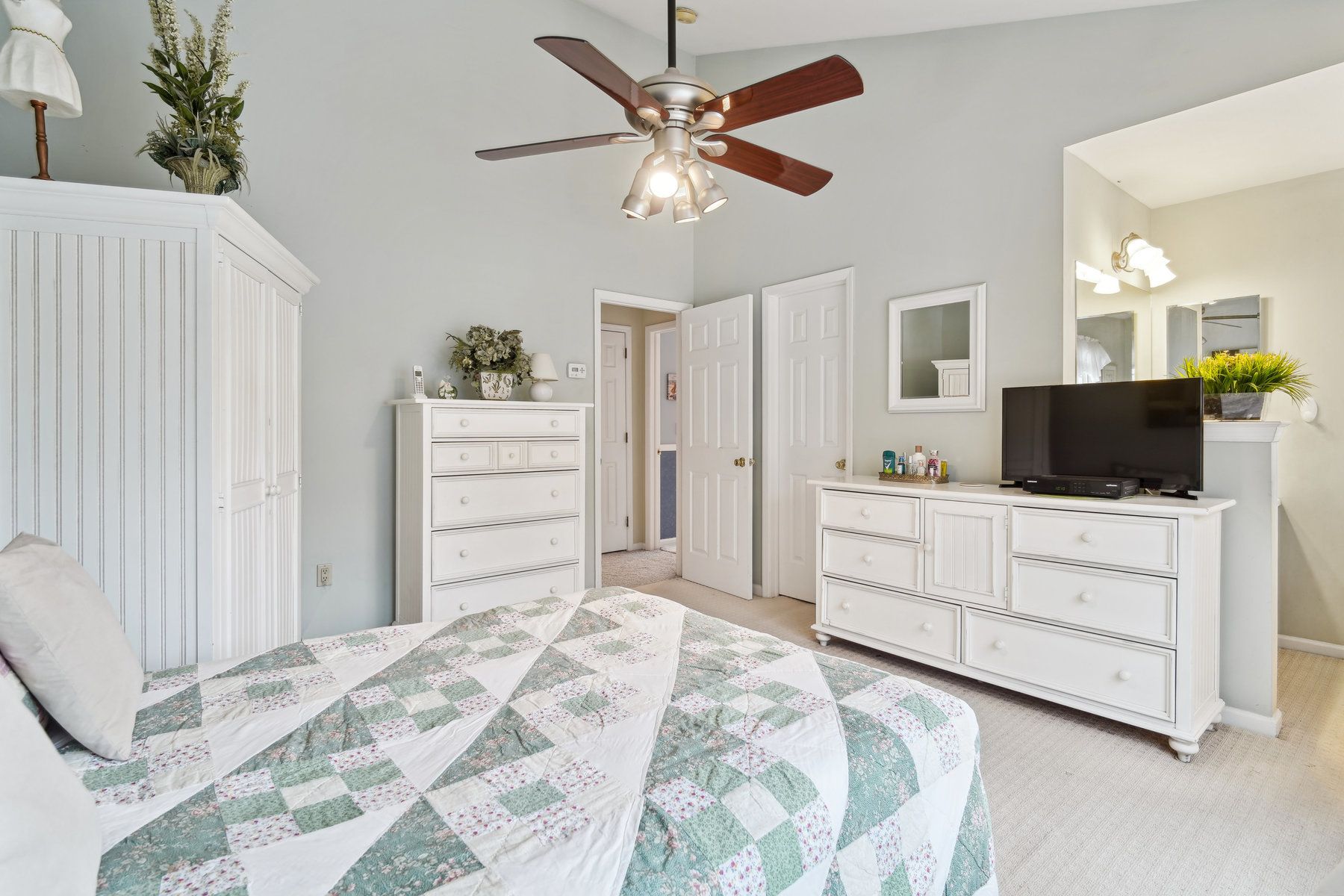 4402 Tudor Drive 