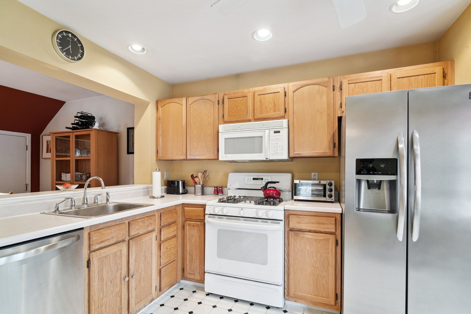 4402 Tudor Drive 
