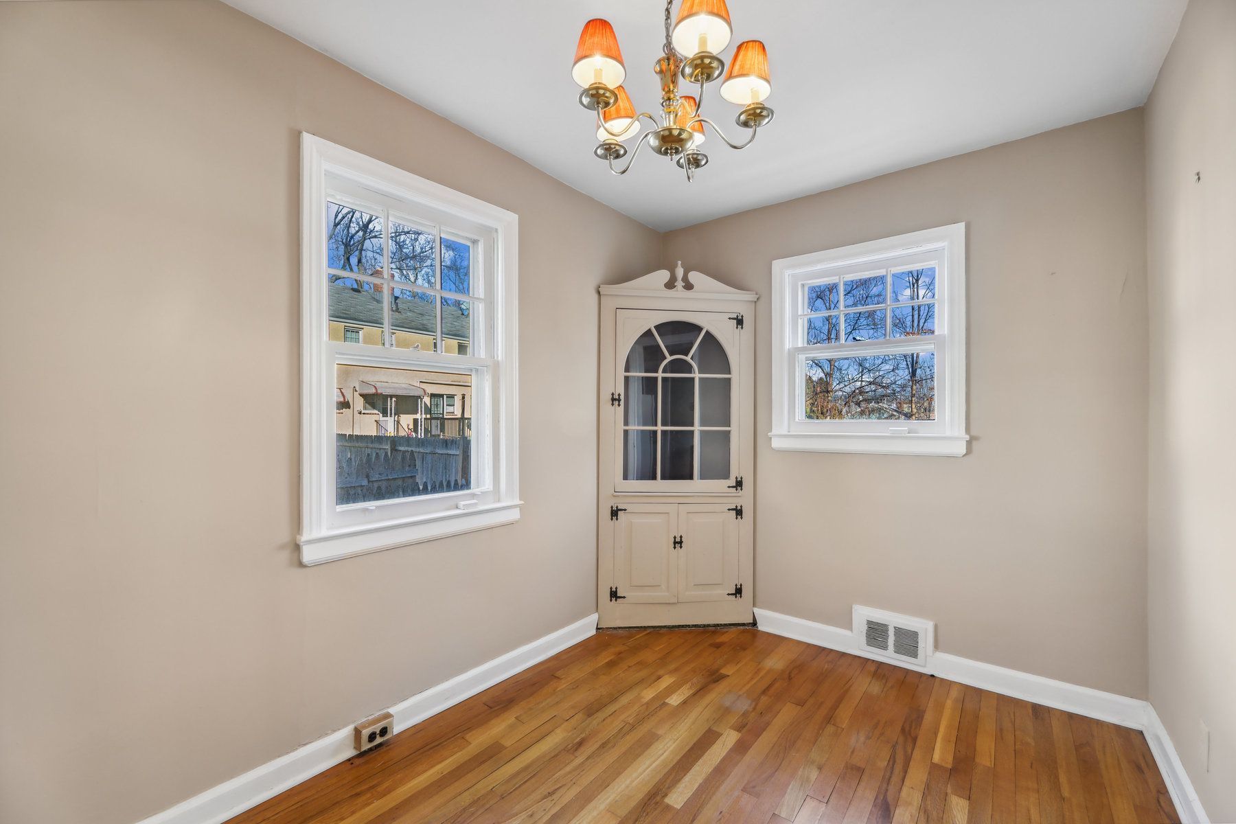 199 Kearny Ave 