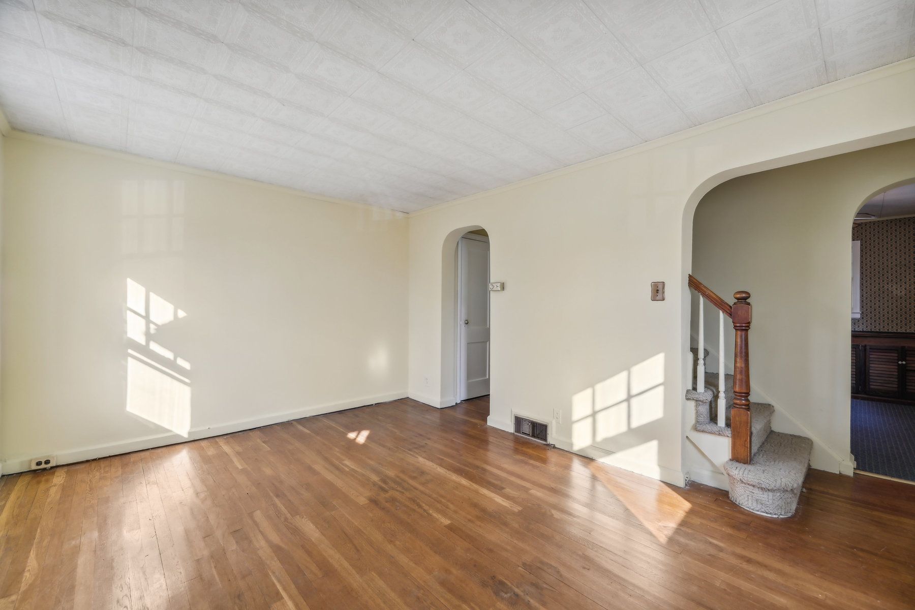 199 Kearny Ave 
