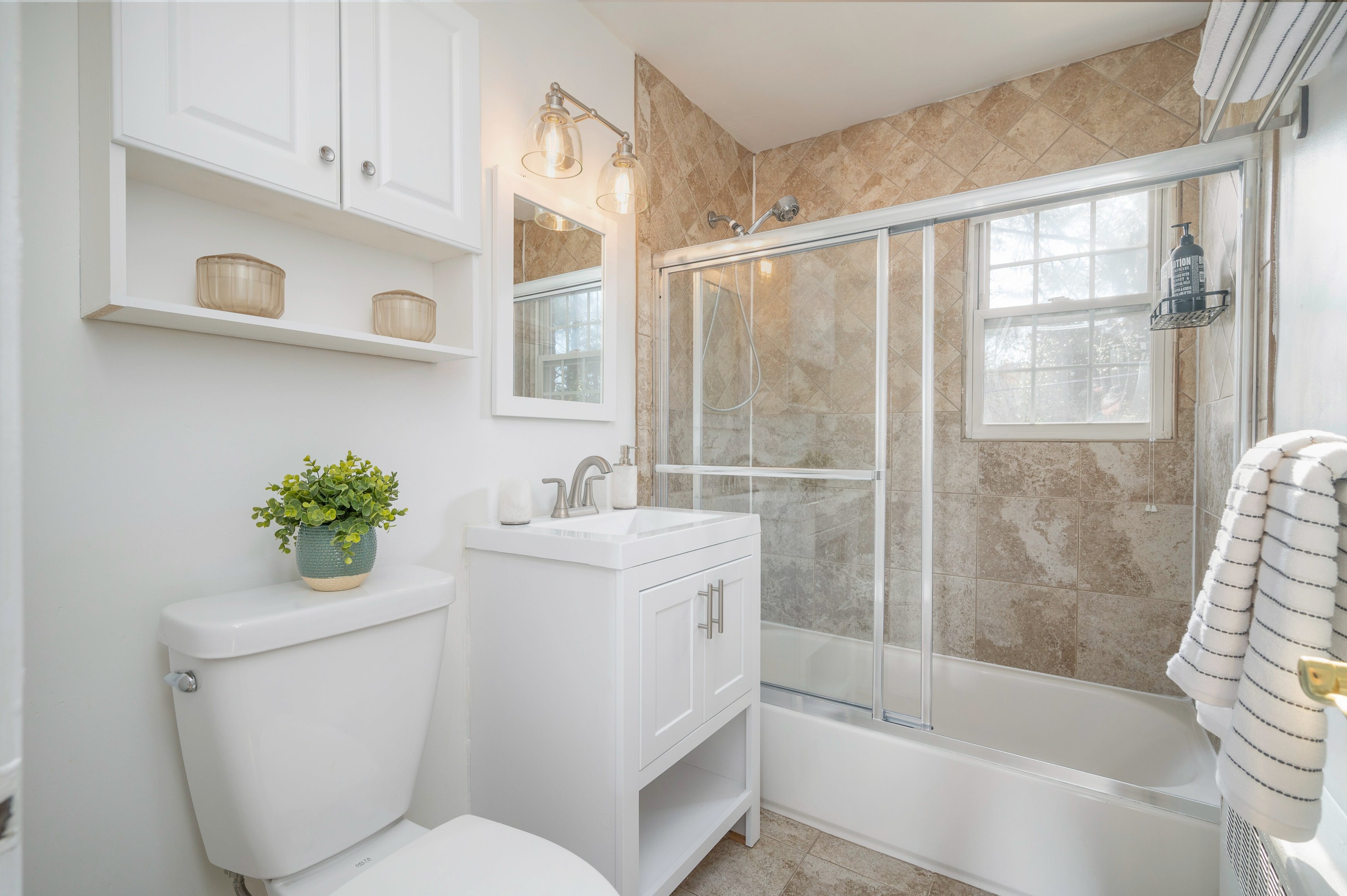 417 Morris Avenue, Unit 32 