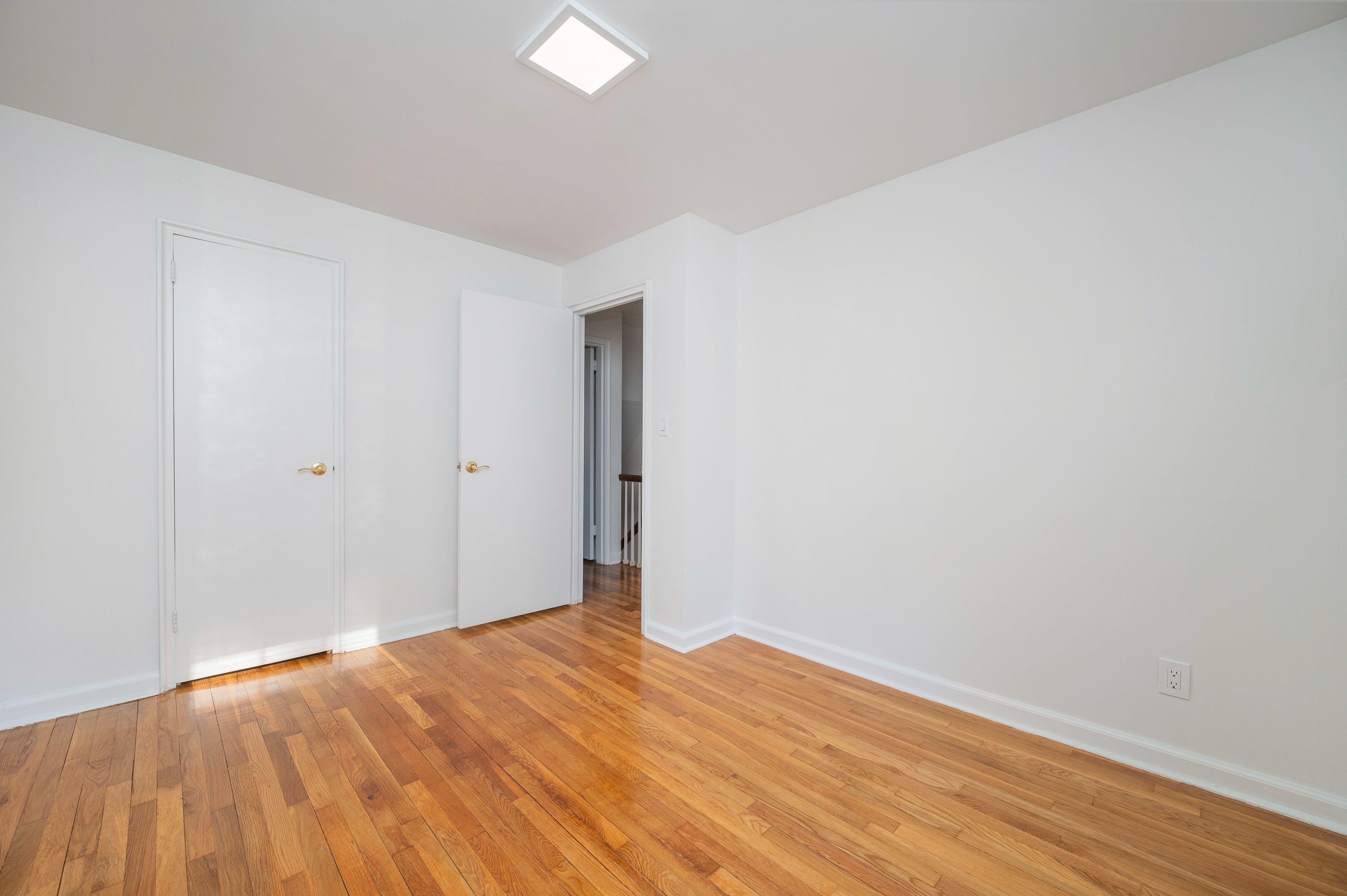 417 Morris Avenue, Unit 32 