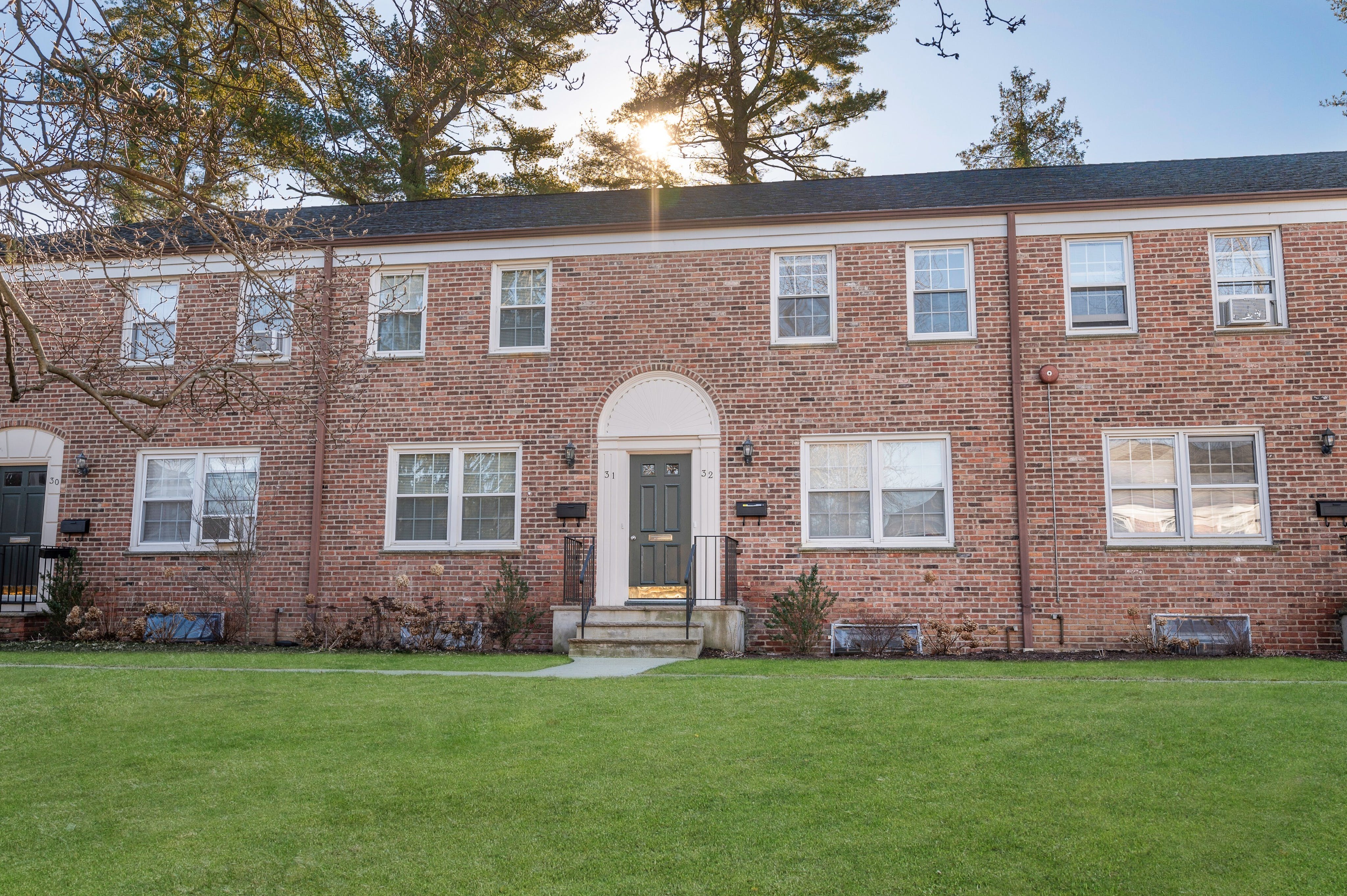 417 Morris Avenue, Unit 32 