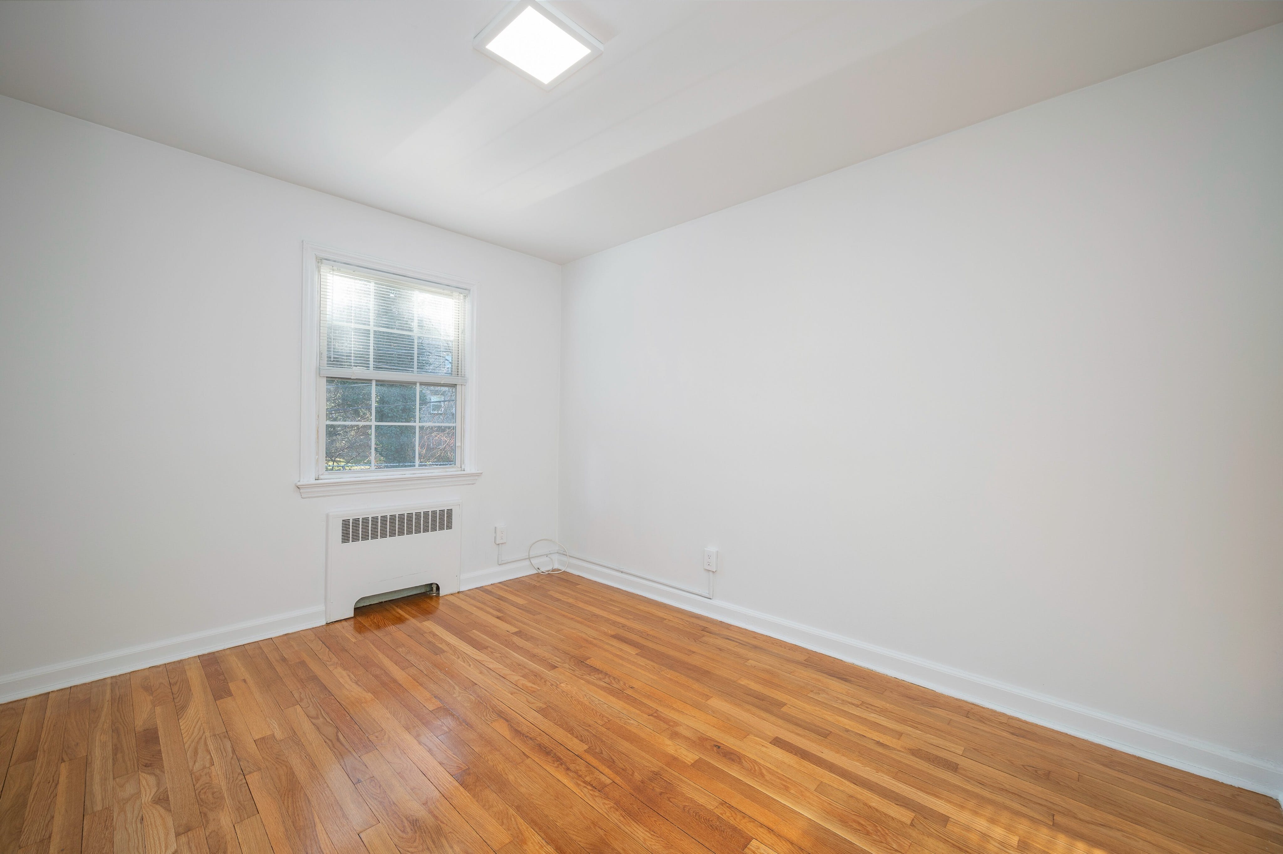 417 Morris Avenue, Unit 32 