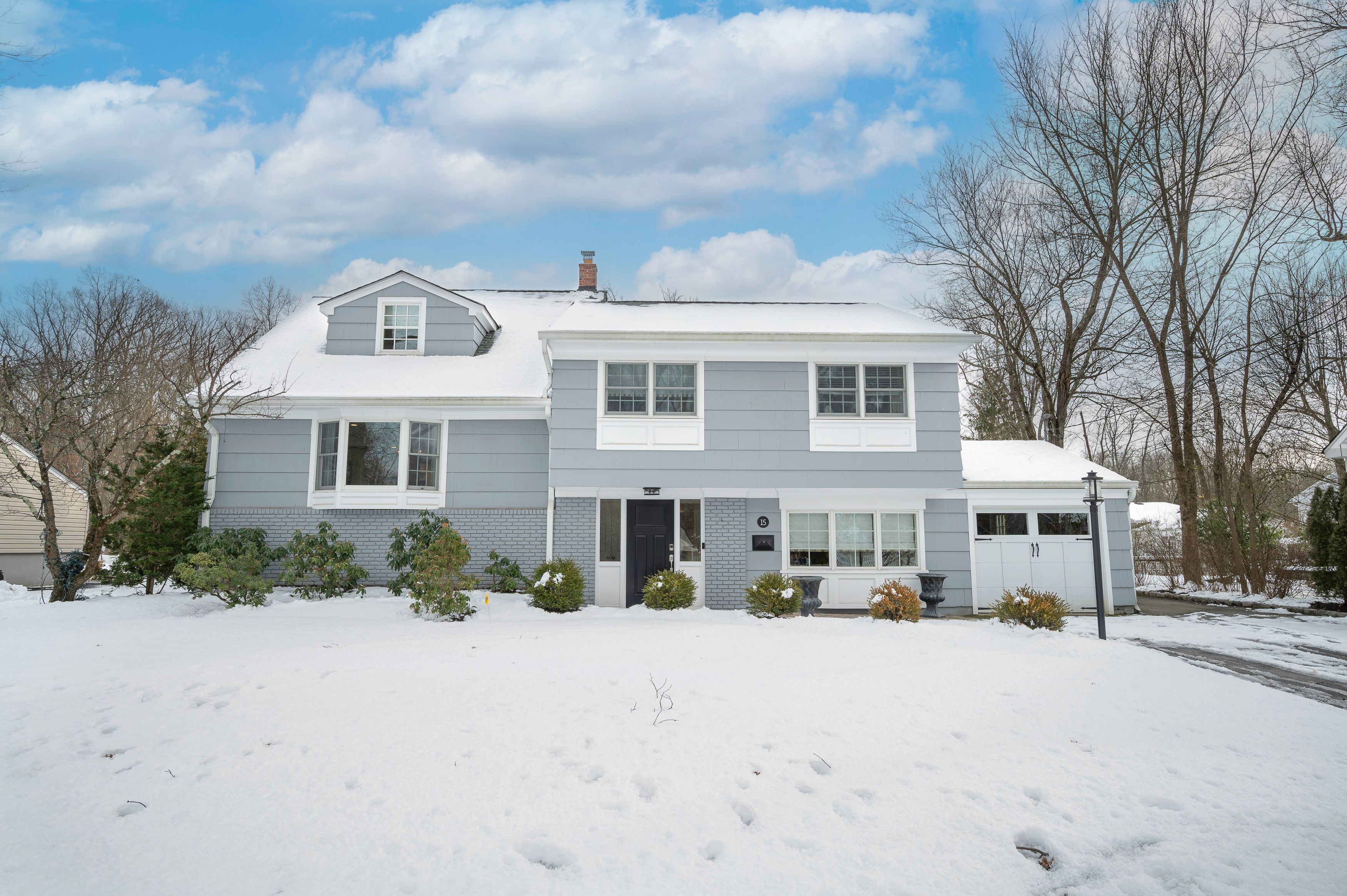 15 Walton Avenue 