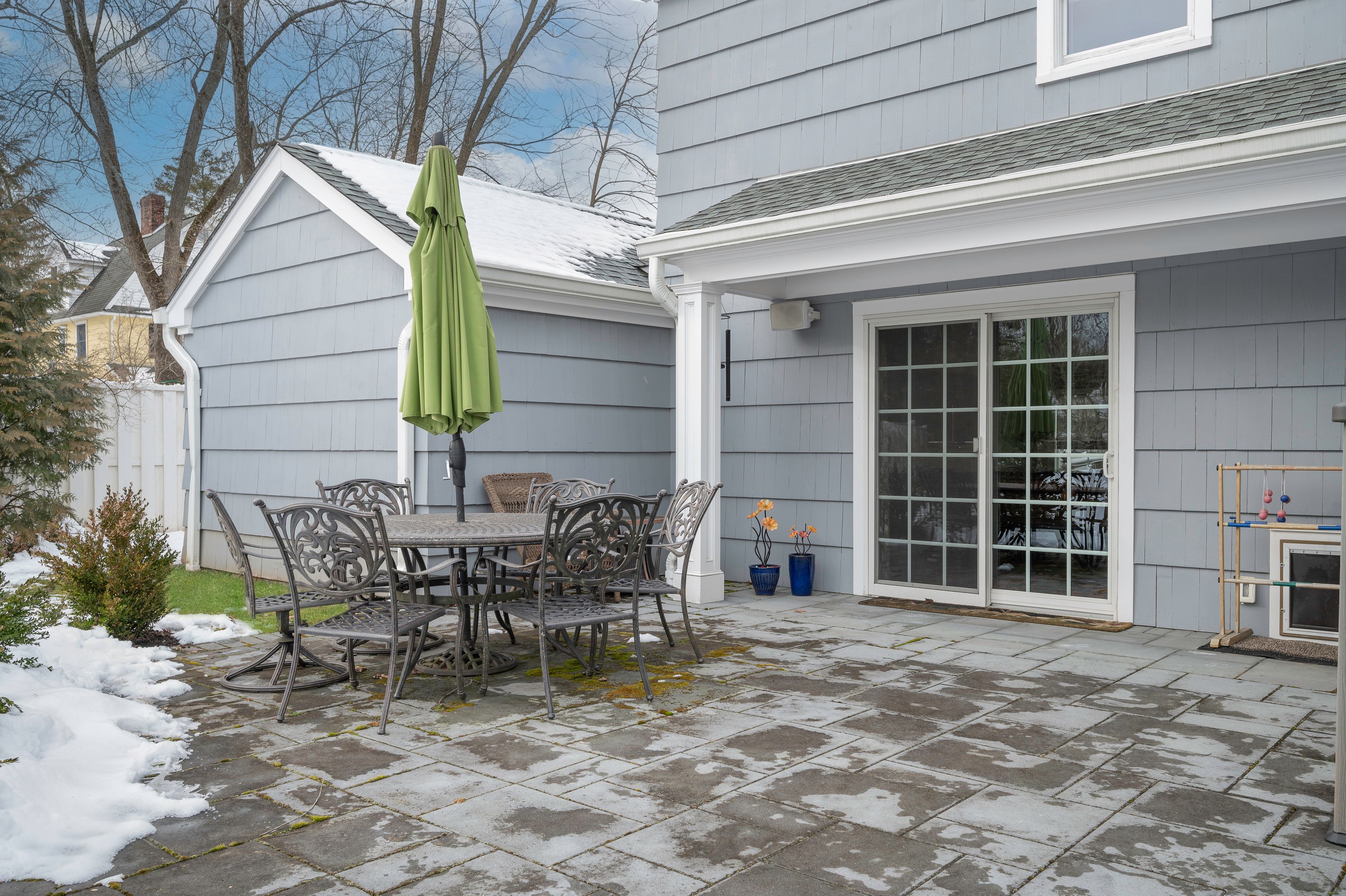 15 Walton Avenue 