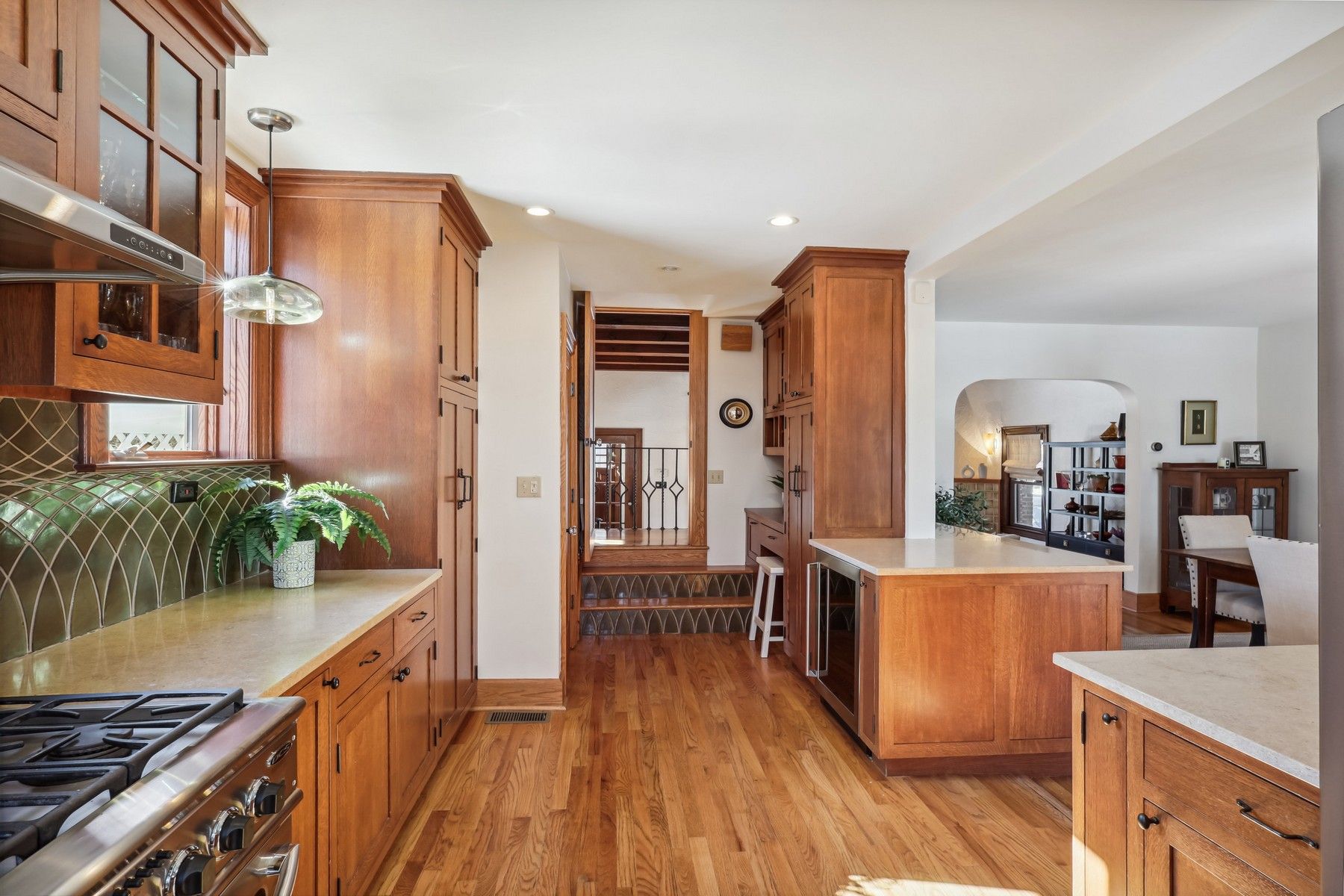 25 Claremont Ave 