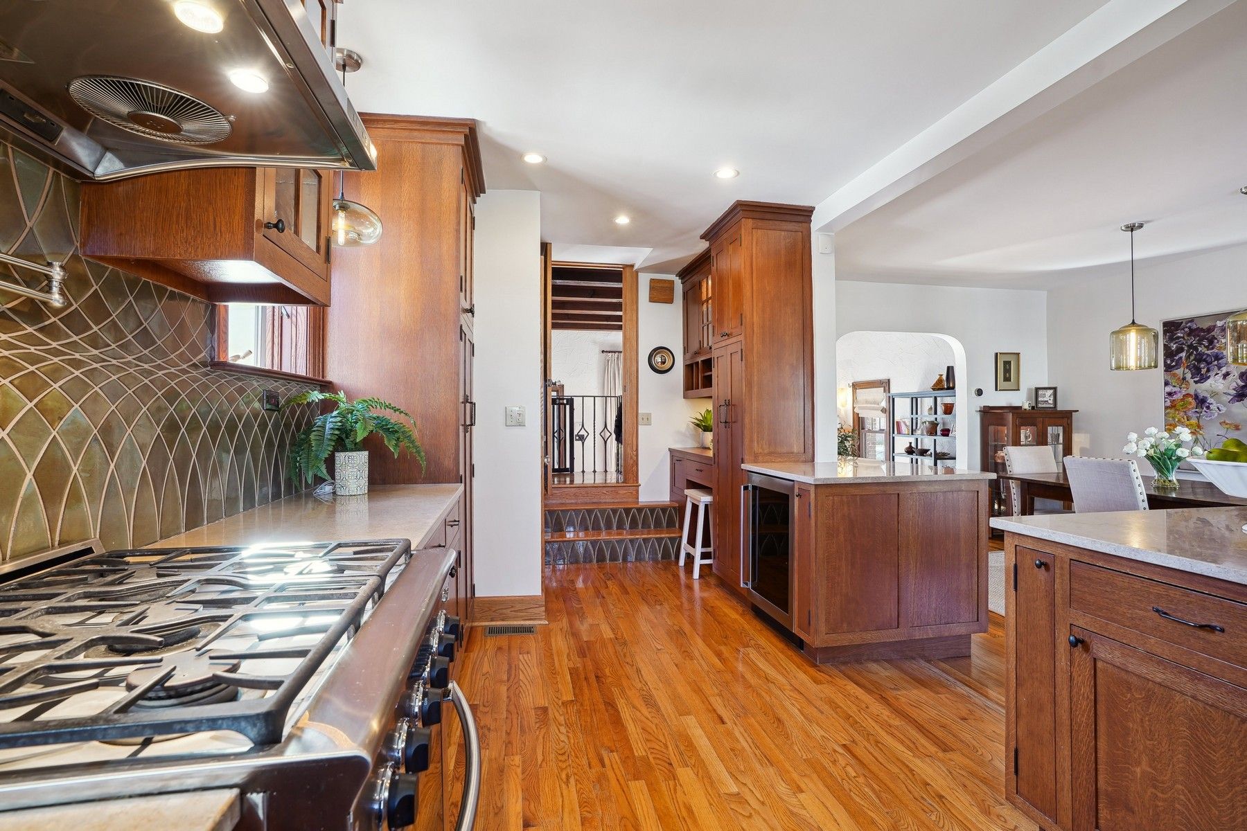 25 Claremont Ave 